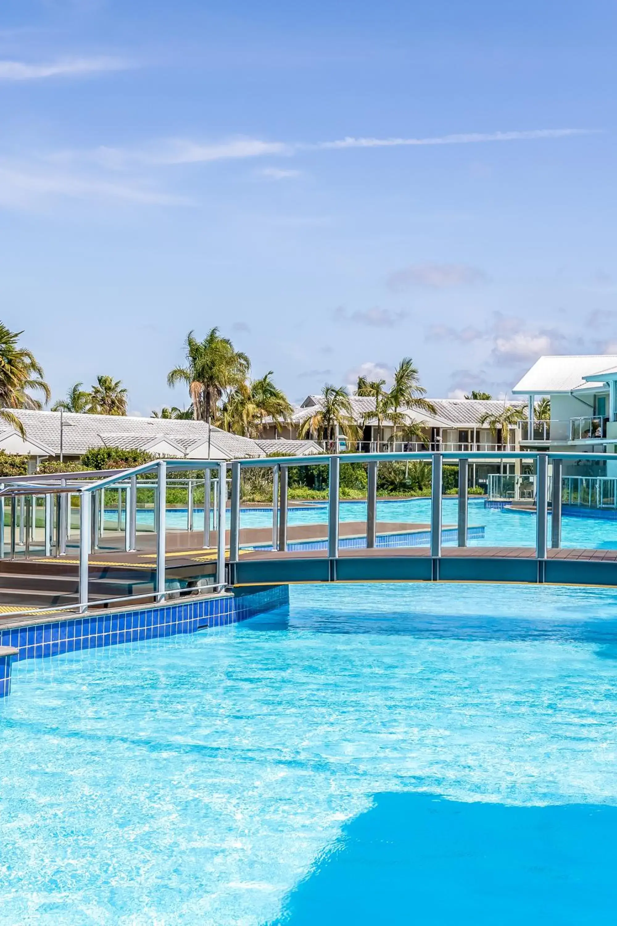 One-Bedroom Apartment with Swimout in Oaks Port Stephens Pacific Blue Resort One-Bedroom Apartment with Swimout in Oaks Port Stephens Pacific Blue Resort