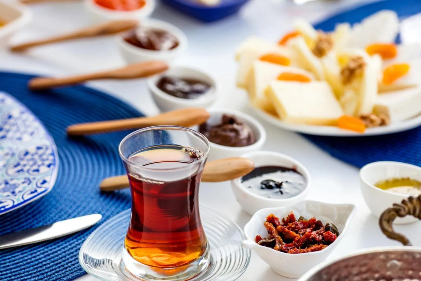 Food and drinks in Villa Peri Alacati