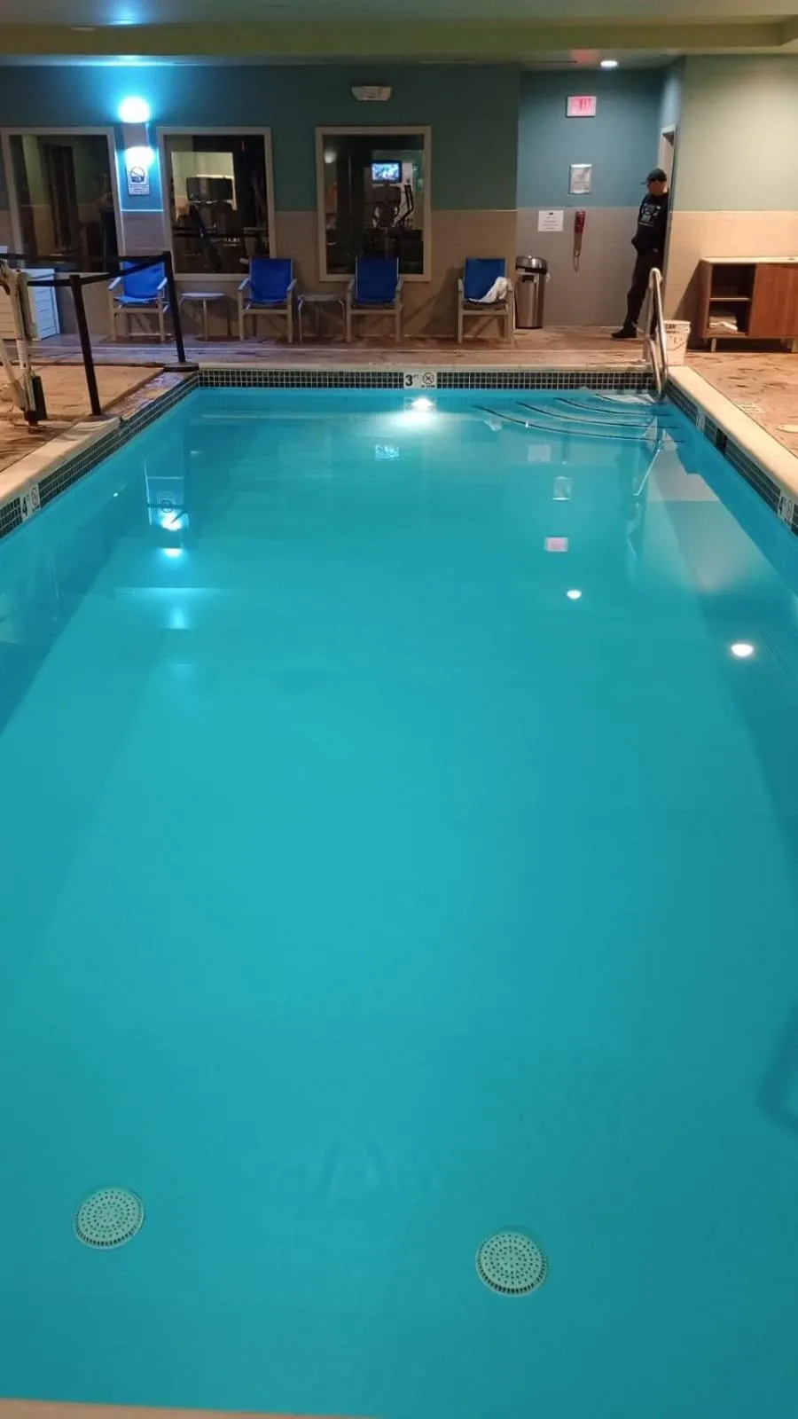 Swimming pool in Holiday Inn Express and Suites Stroudsburg-Poconos by IHG
