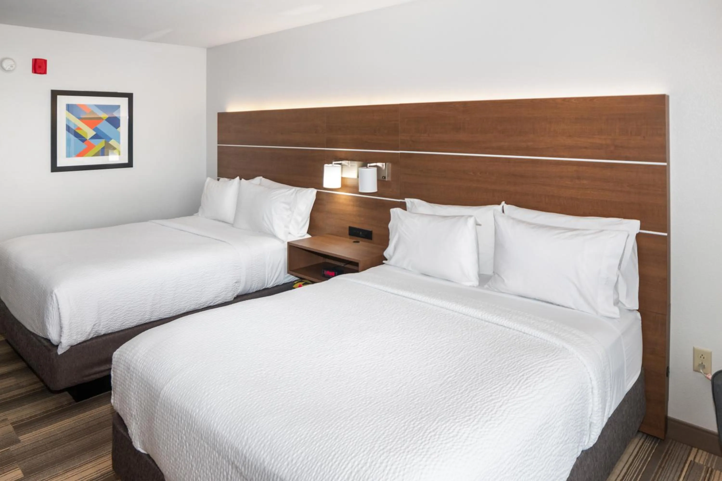 Holiday Inn Express and Suites Stroudsburg-Poconos by IHG