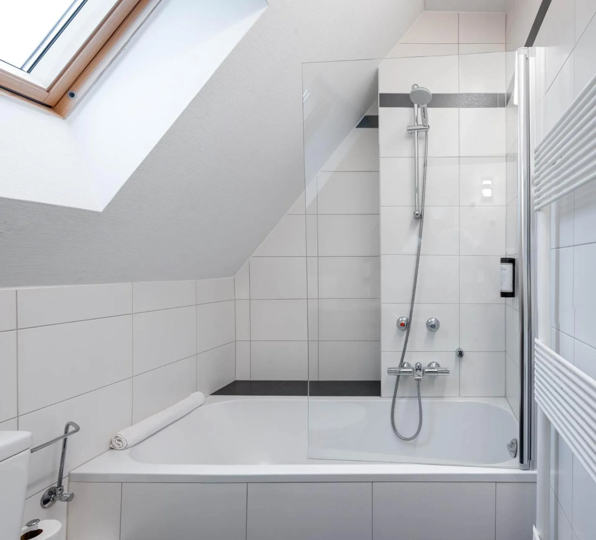 Toilet in Hôtel au Heimbach