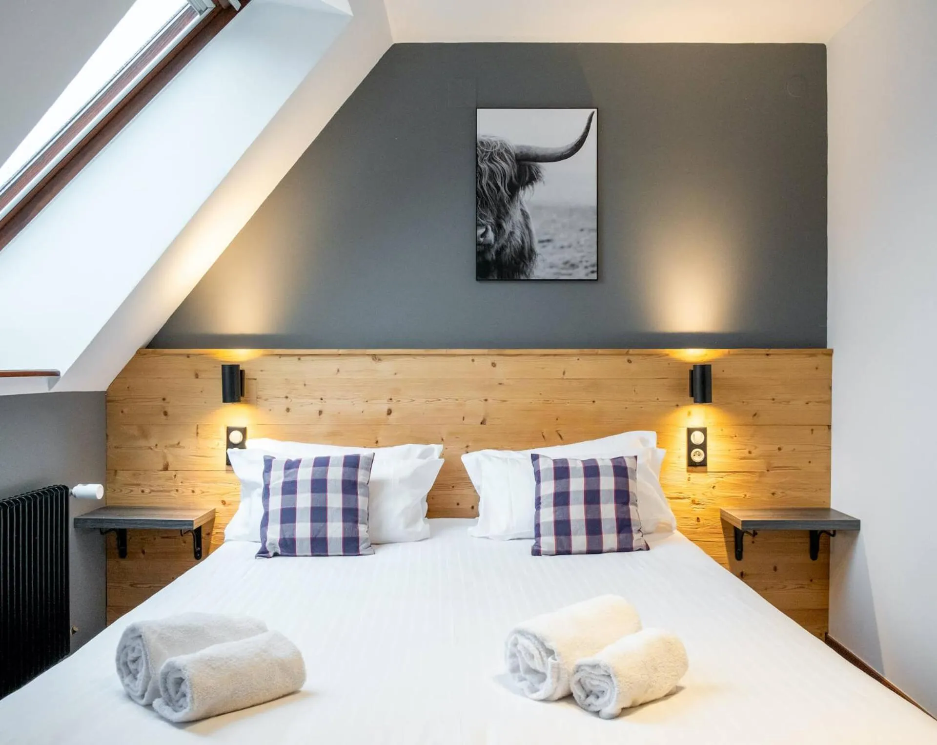 Property building, Bed in Hôtel au Heimbach