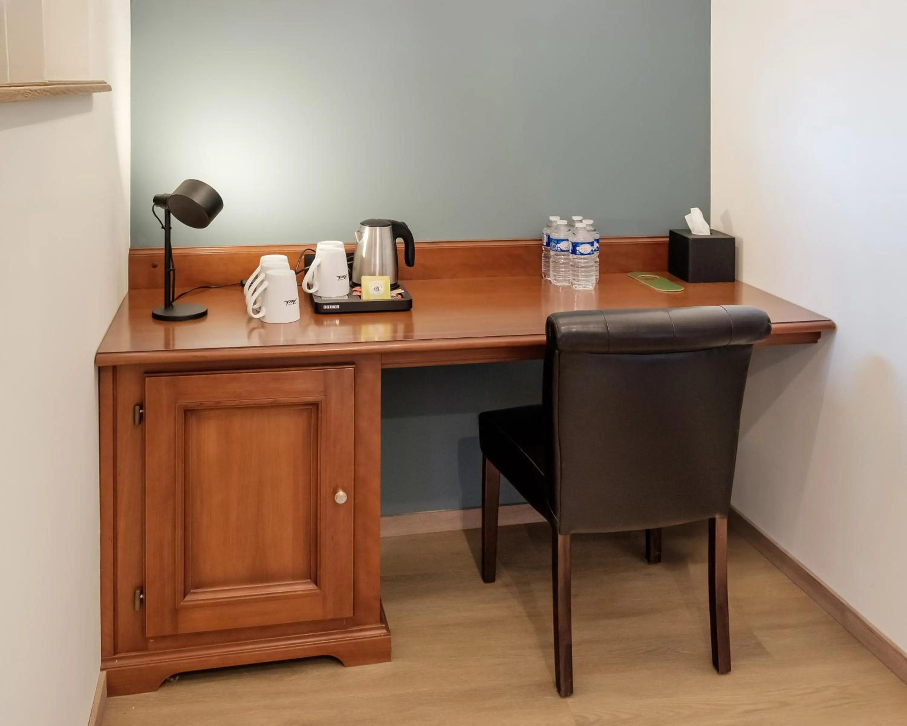 Coffee/tea facilities in Hôtel au Heimbach