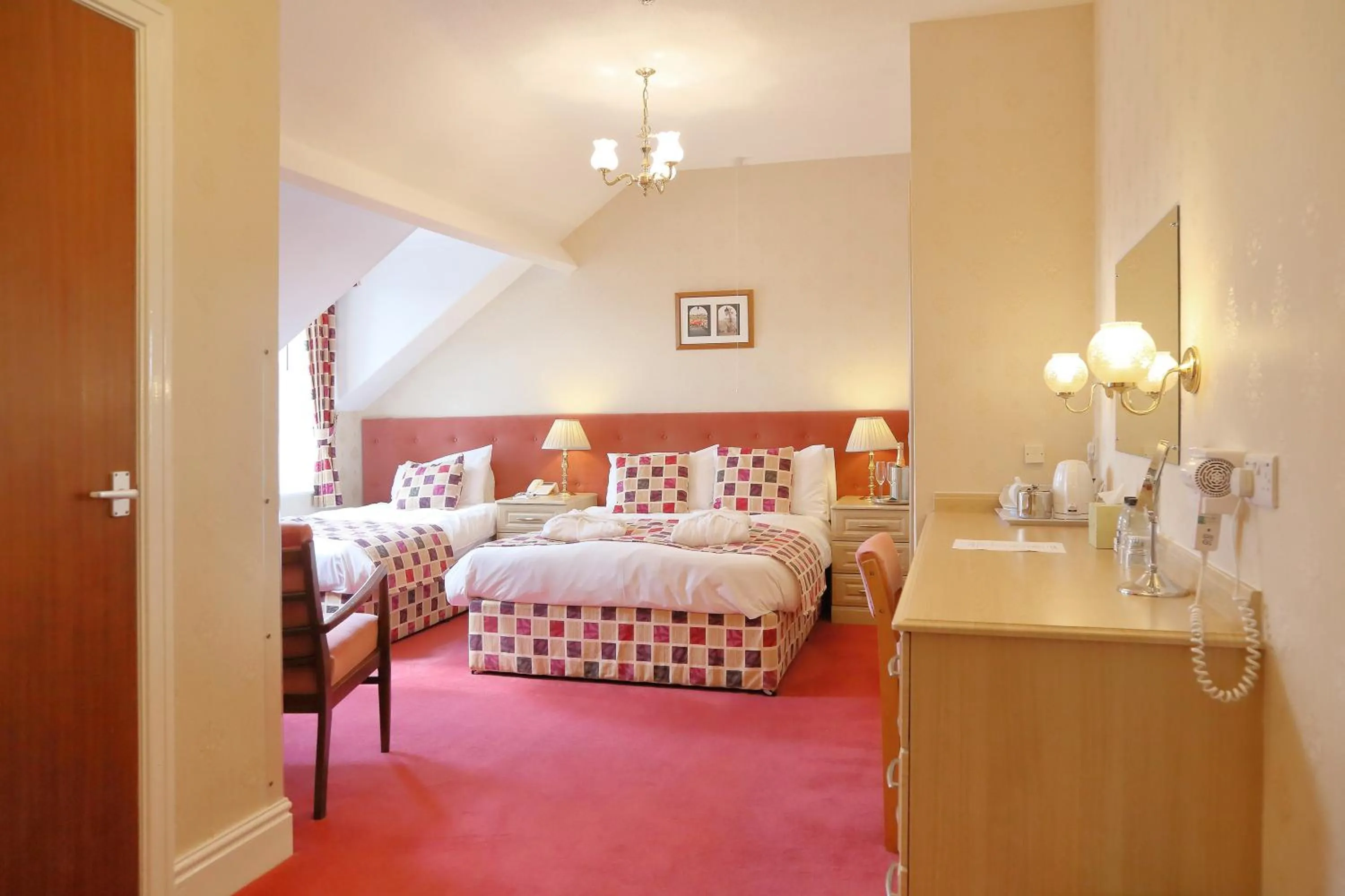 Bed in Saxonville Hotel