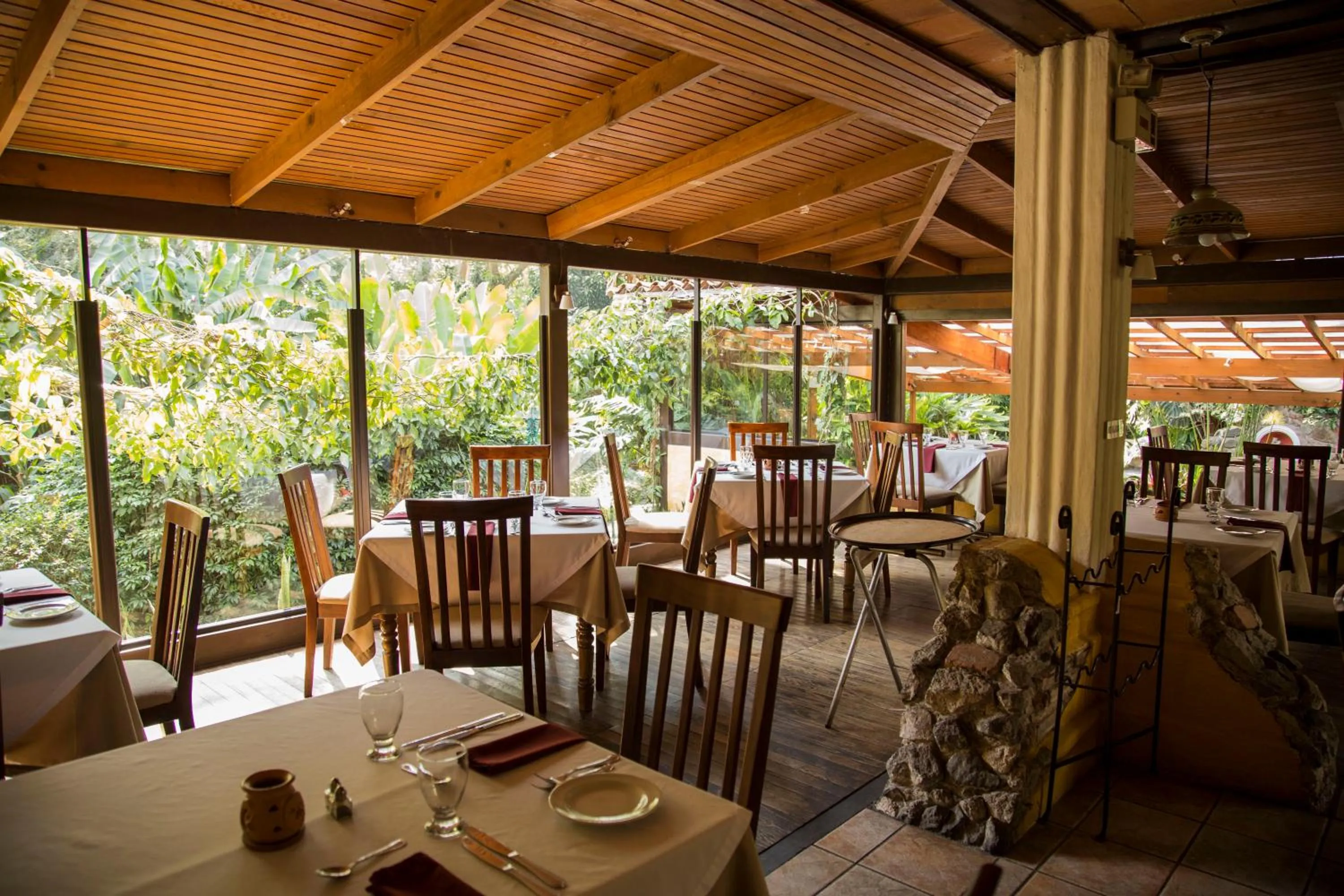 Property building in Hotel Las Farolas