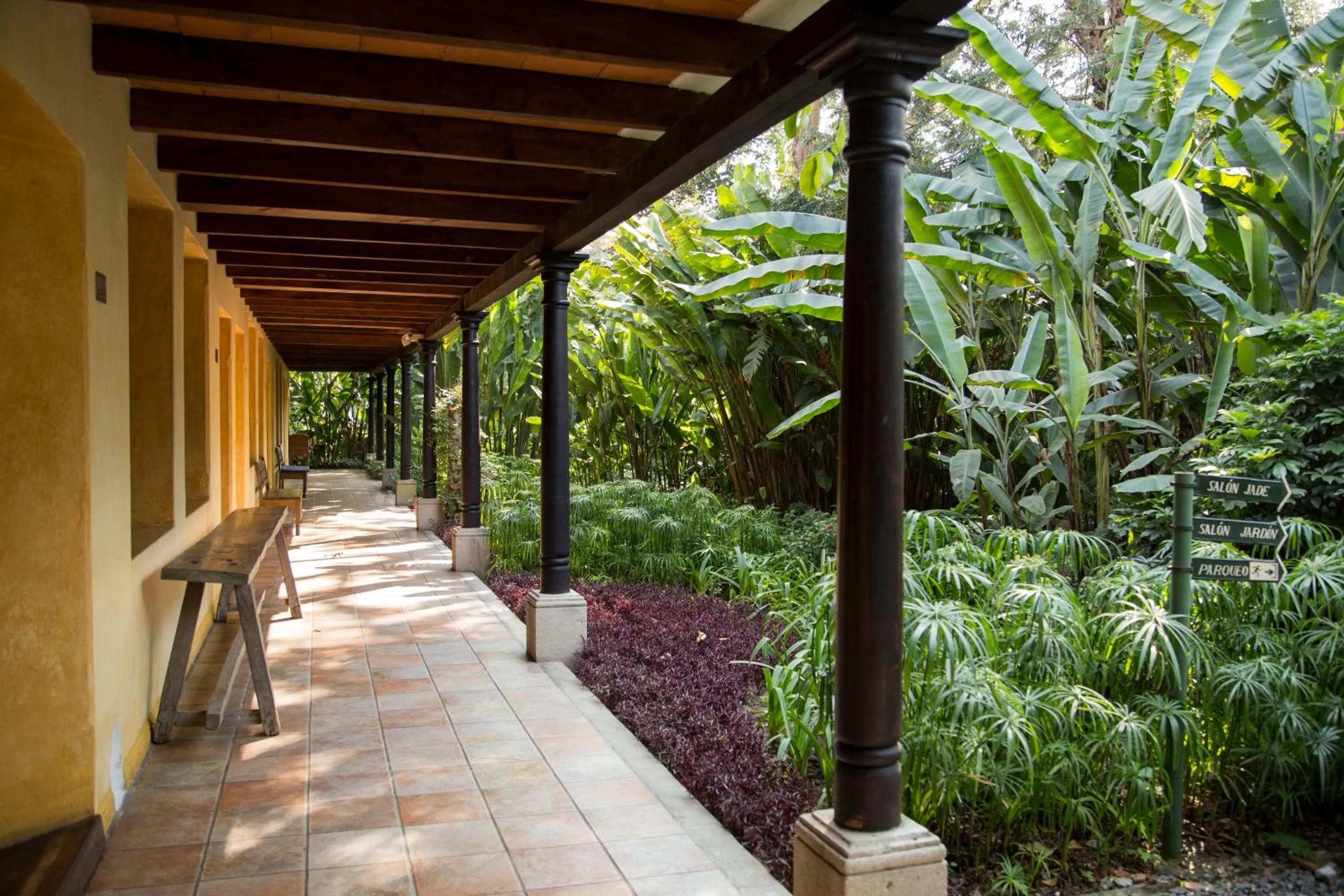 Property building in Hotel Las Farolas