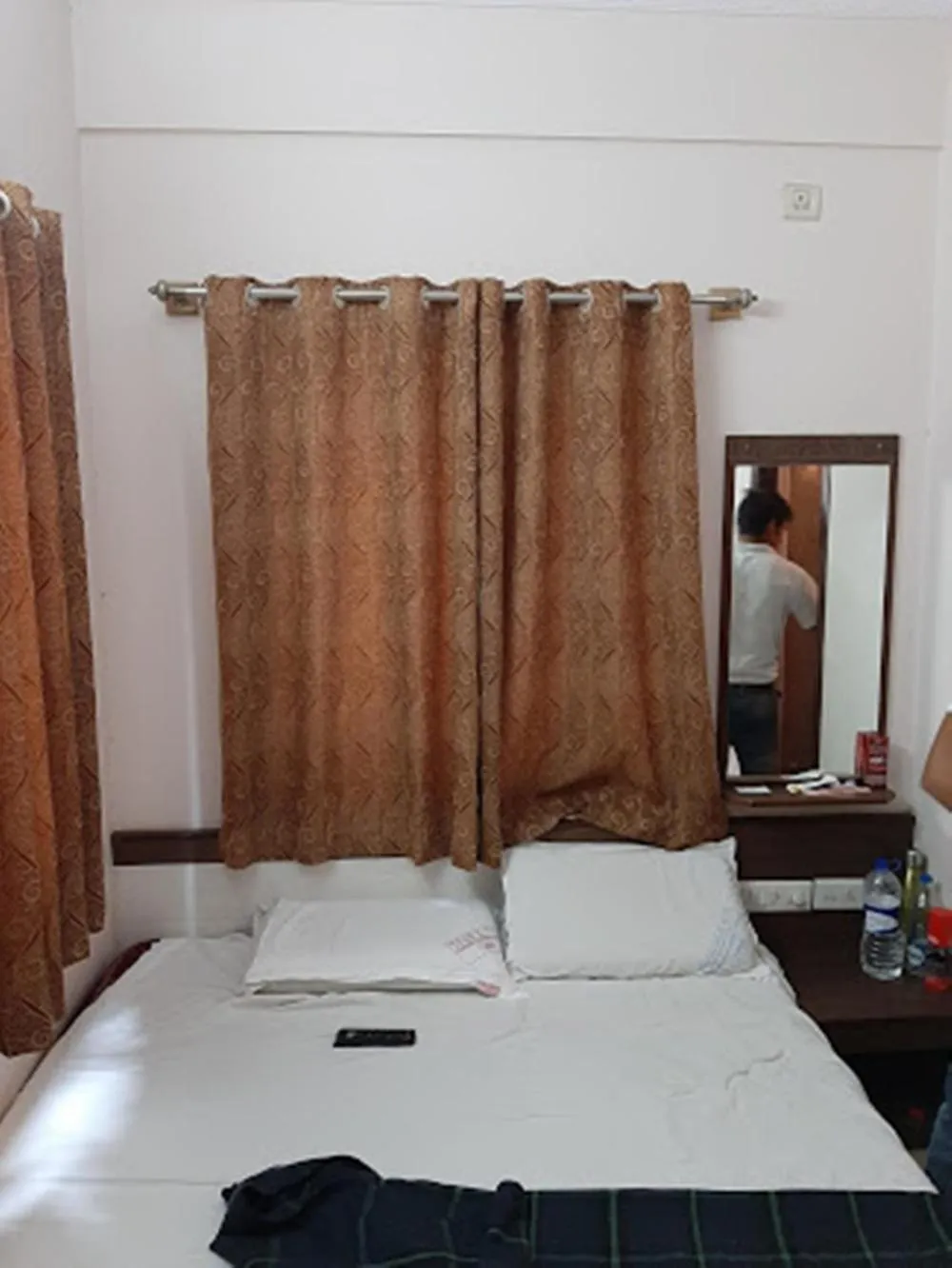 Bed in Hotel Surya Residency Majestic