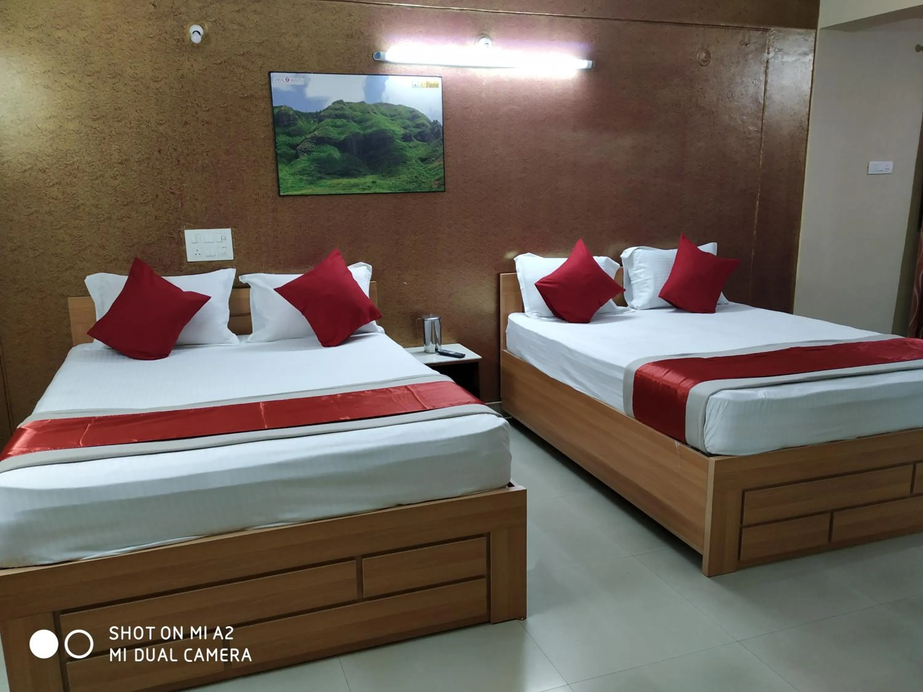 Bed in Hotel Surya Residency Majestic