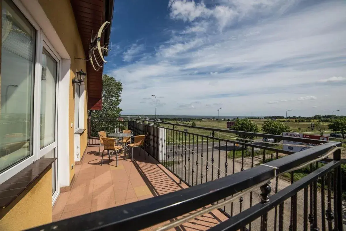 Family Suite with Balcony in Willa Aleksandra Family Suite with Balcony in Willa Aleksandra