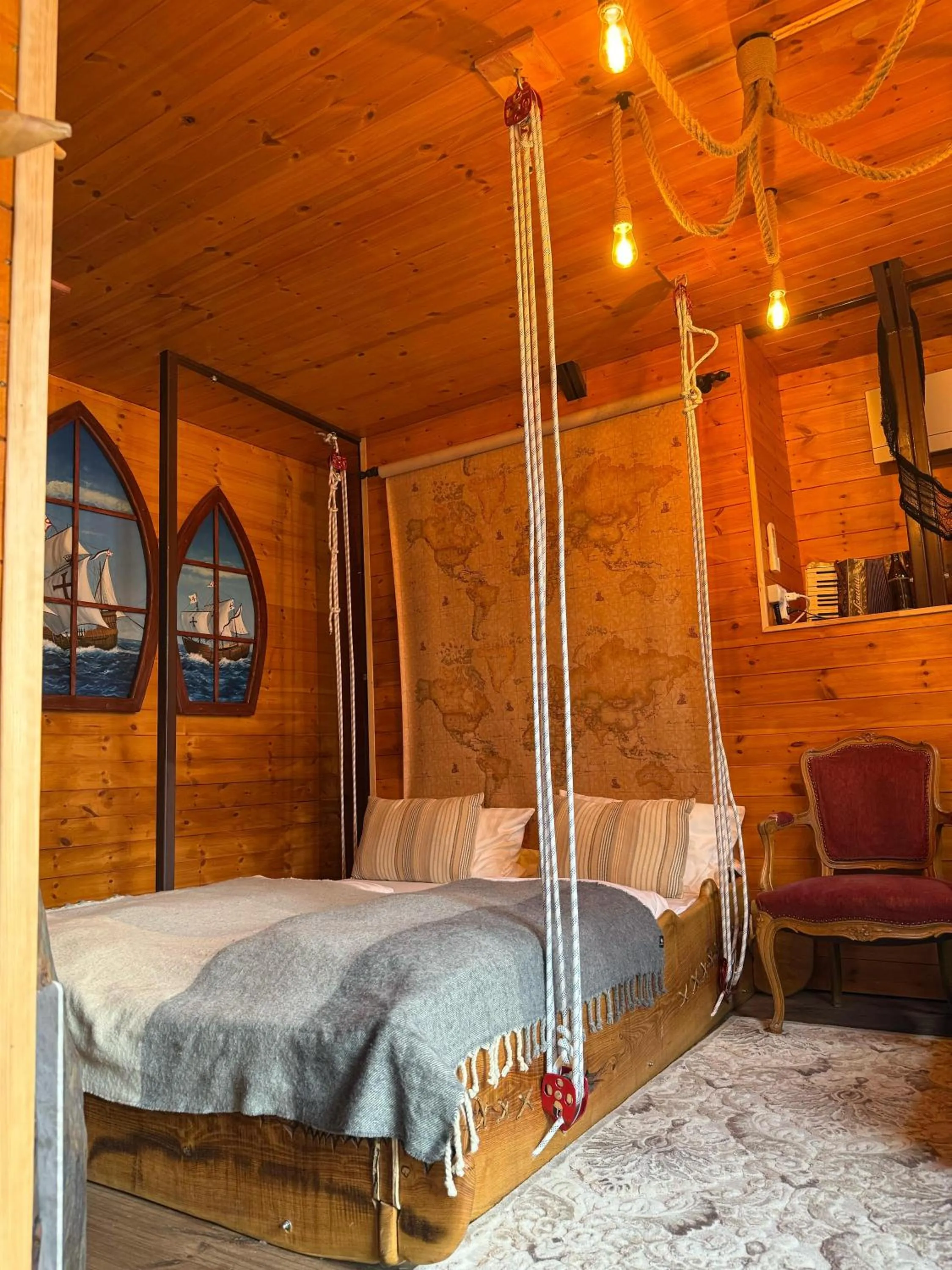 Bed in Palatul Brukenthal Avrig