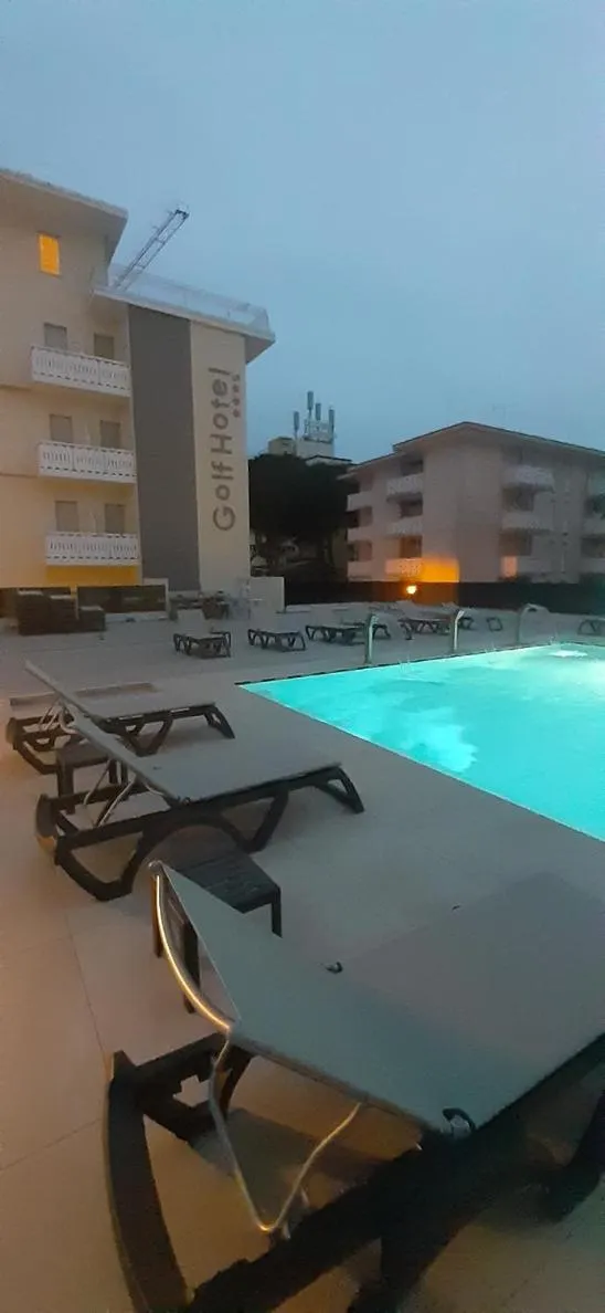 Property building in Hotel Golf ***S