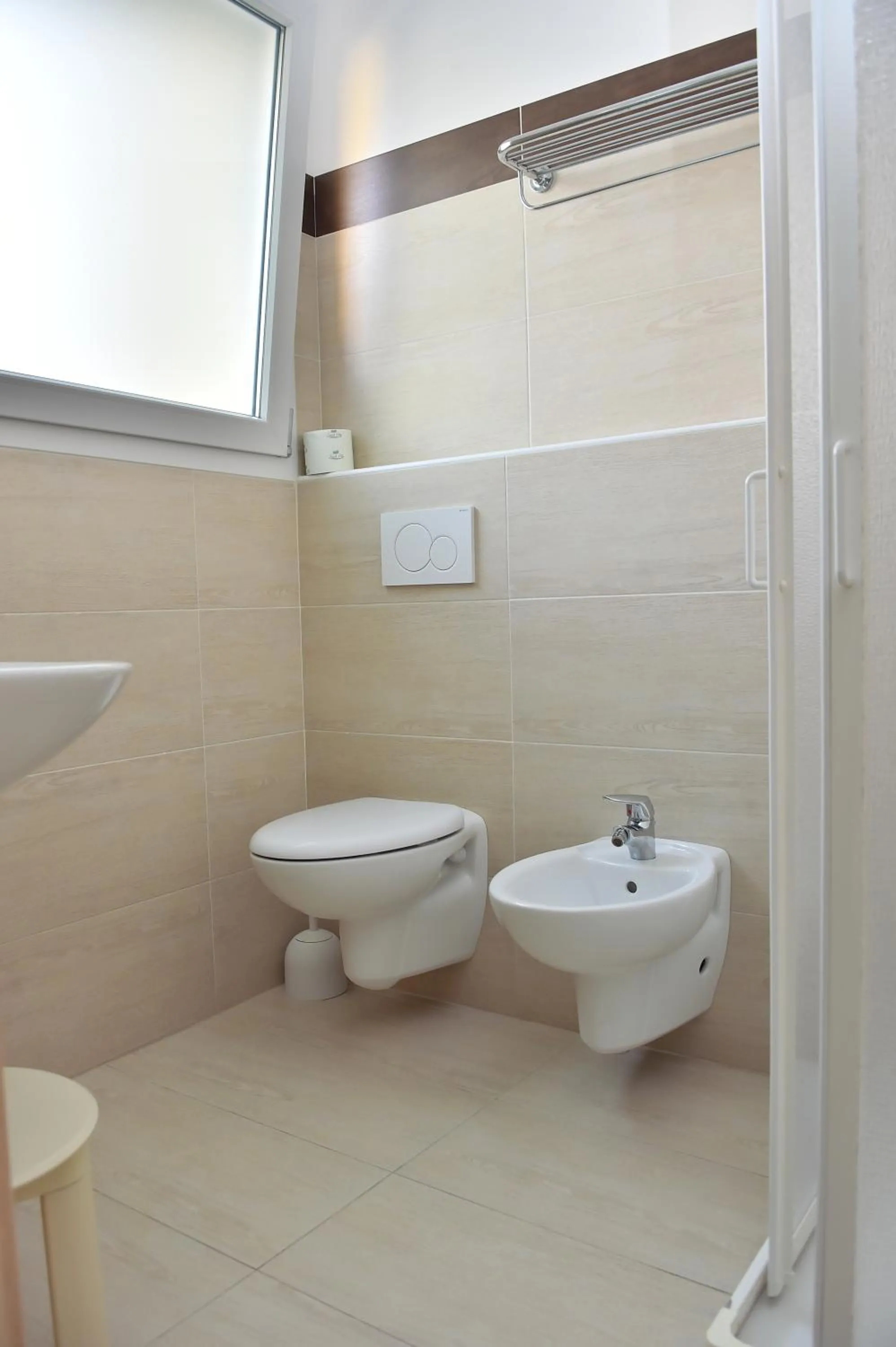 Shower in Hotel Golf ***S