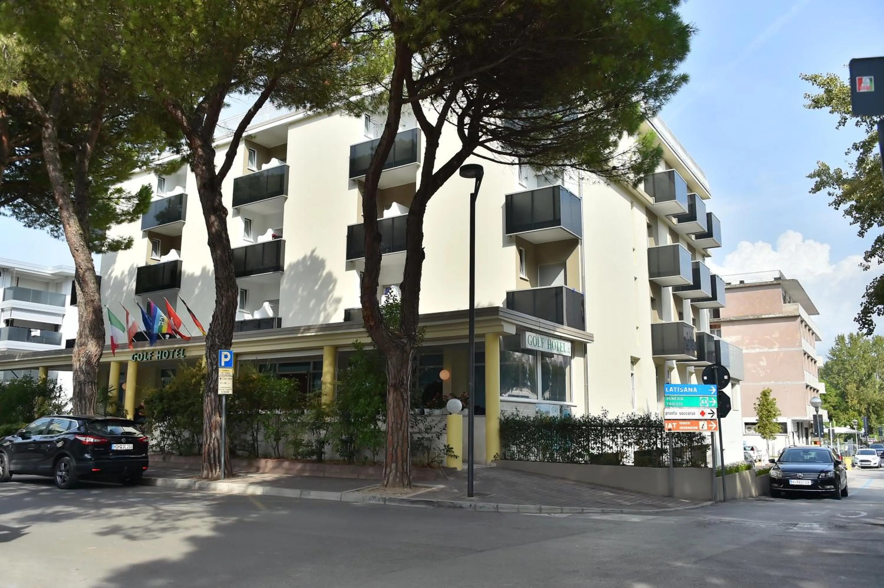 Property building in Hotel Golf ***S