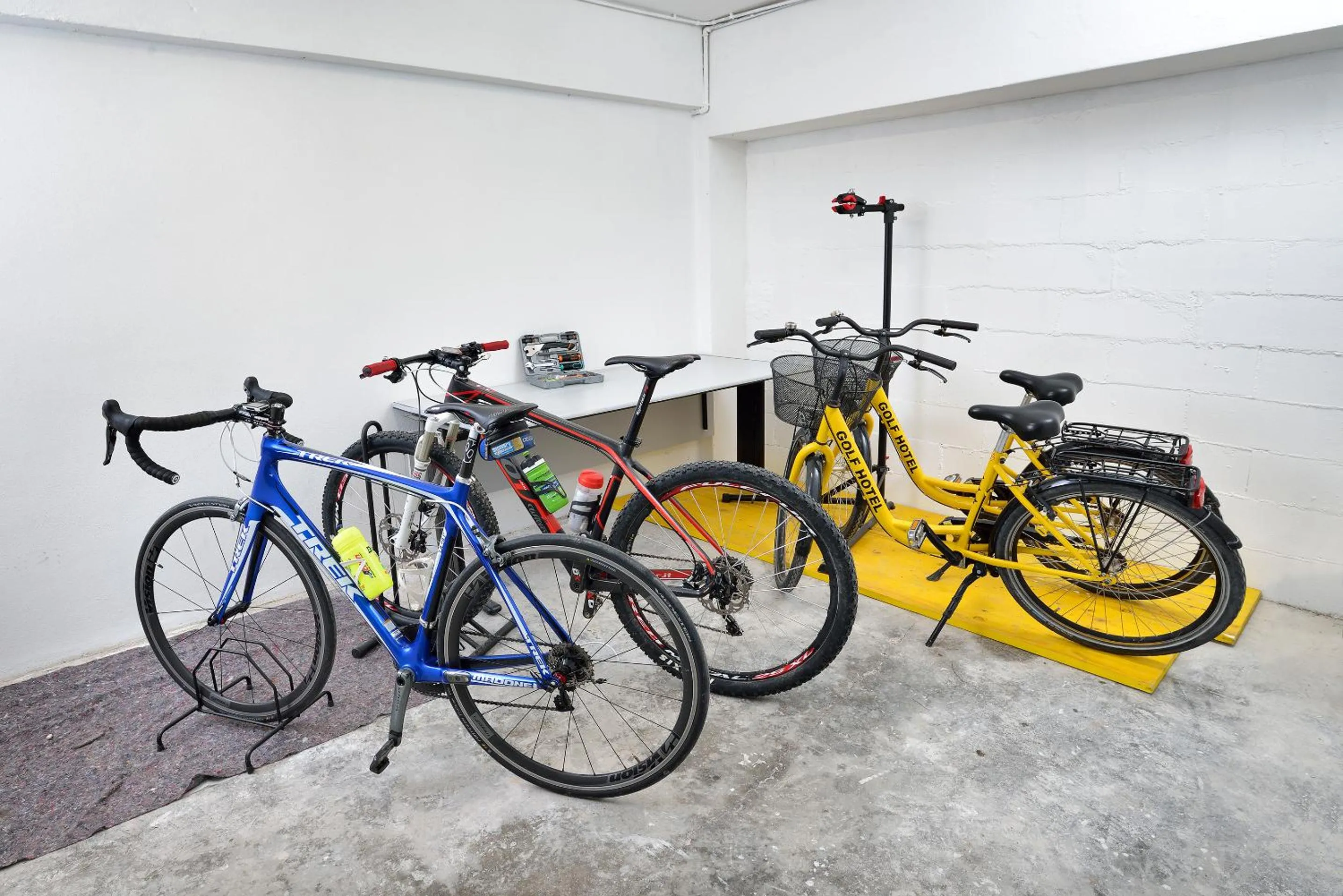 Other in Hotel Golf ***S