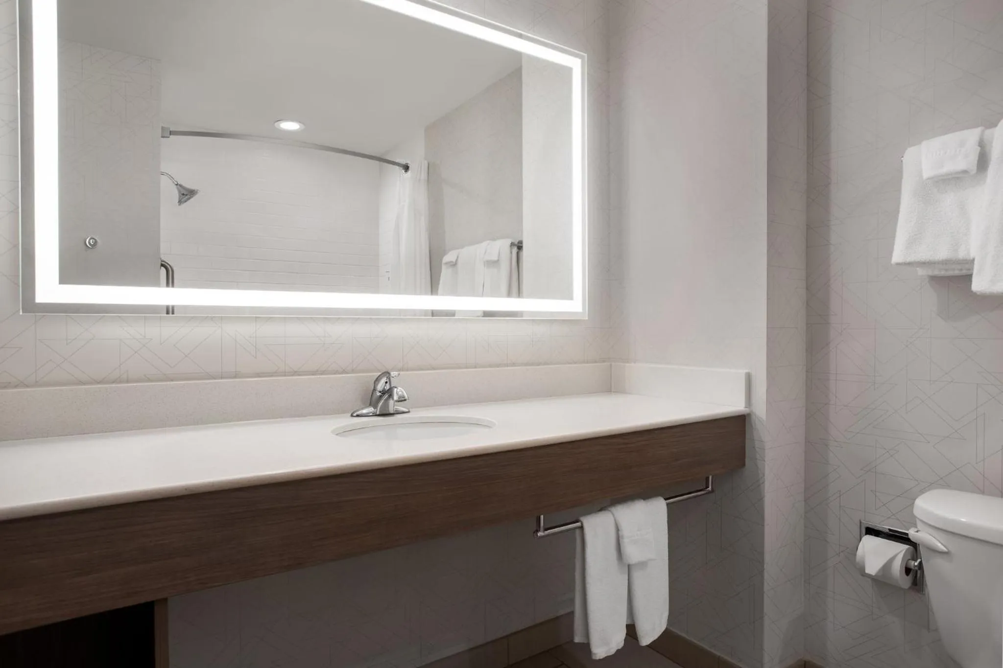 Photo of the whole room in Holiday Inn Express Hotel & Suites Terre Haute by IHG