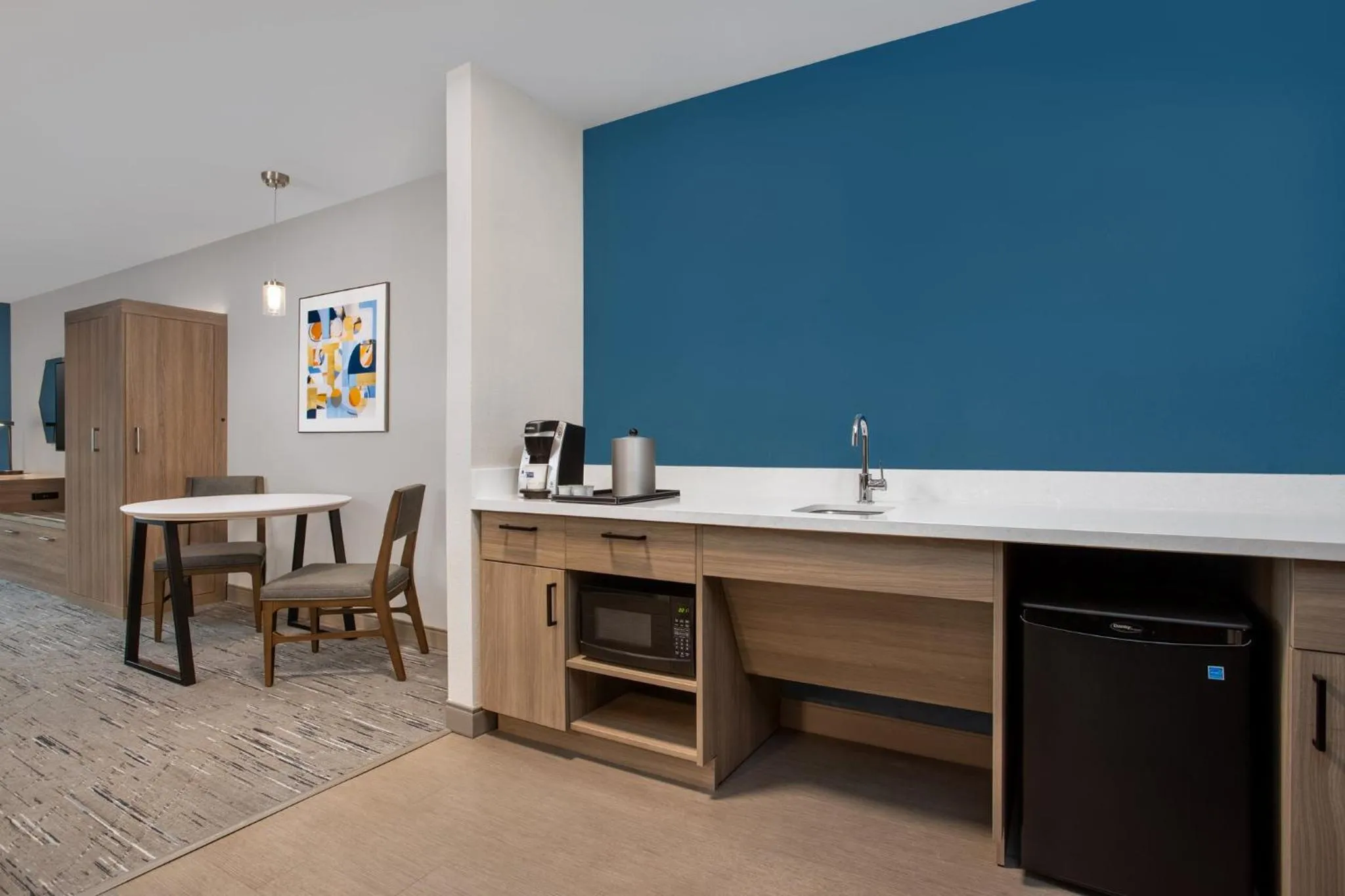 Photo of the whole room in Holiday Inn Express Hotel & Suites Terre Haute by IHG