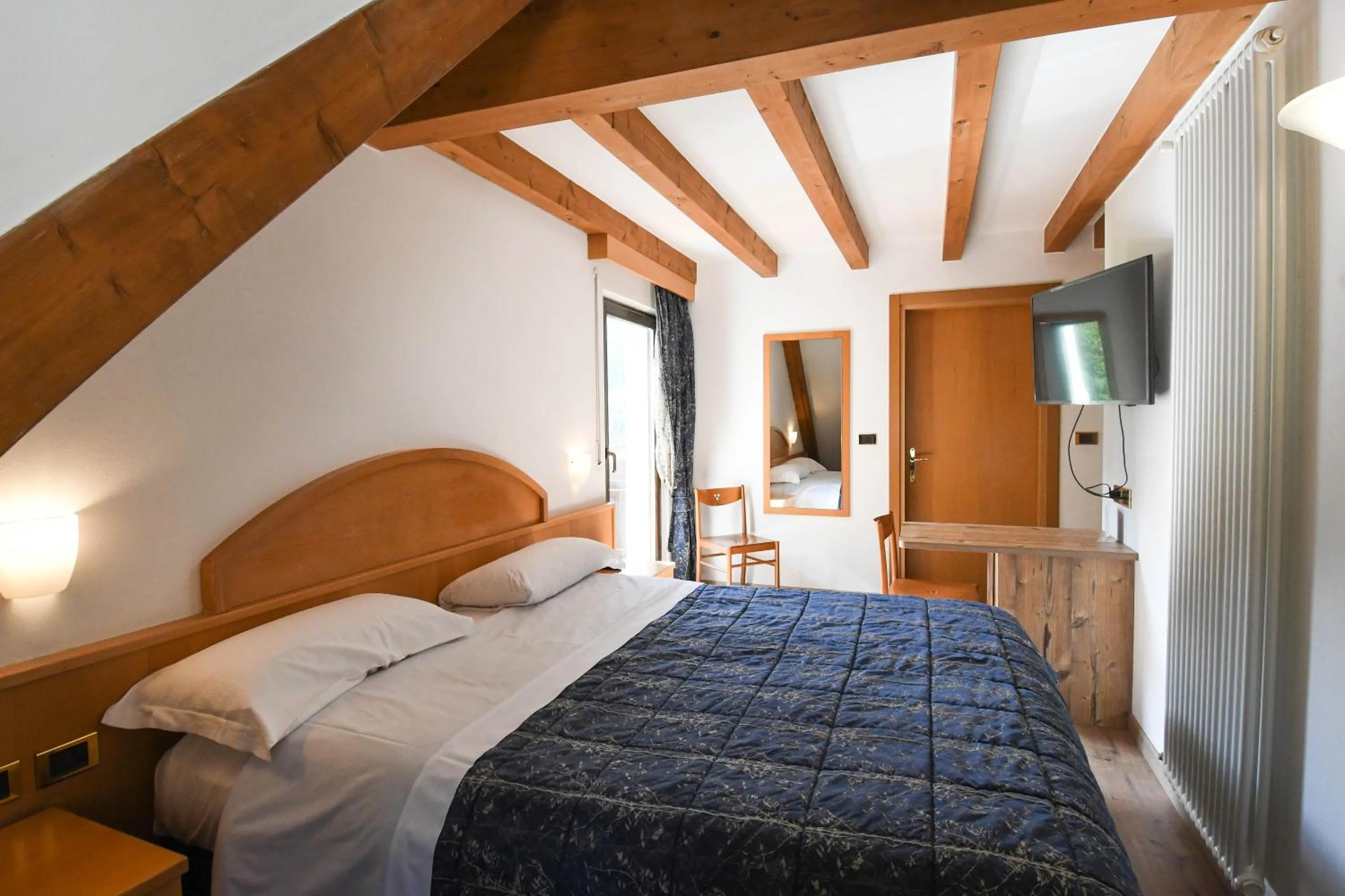 Bed in Hotel El Laresh