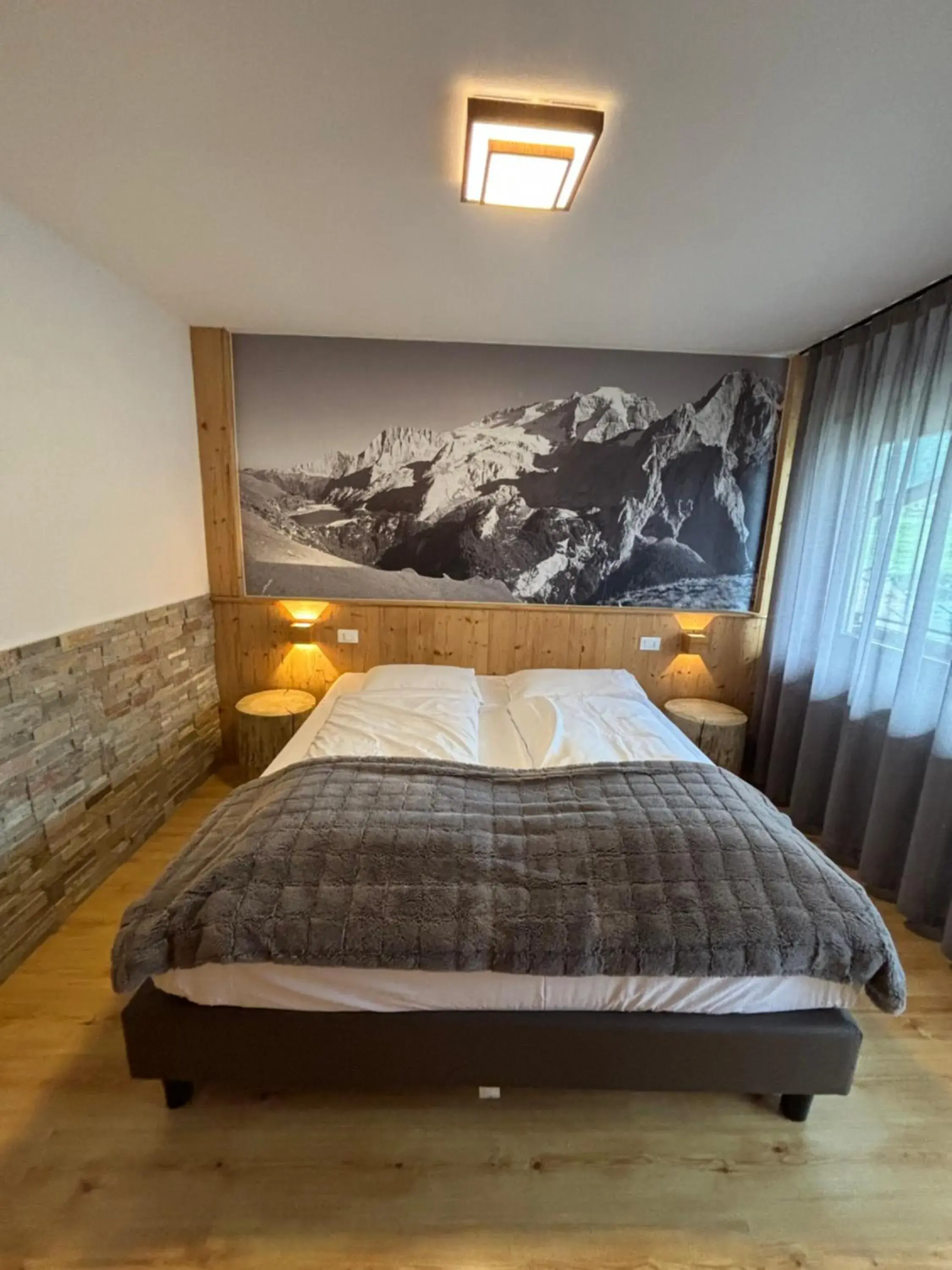 Superior Double or Twin Room - single occupancy in Hotel El Laresh Superior Double or Twin Room - single occupancy in Hotel El Laresh