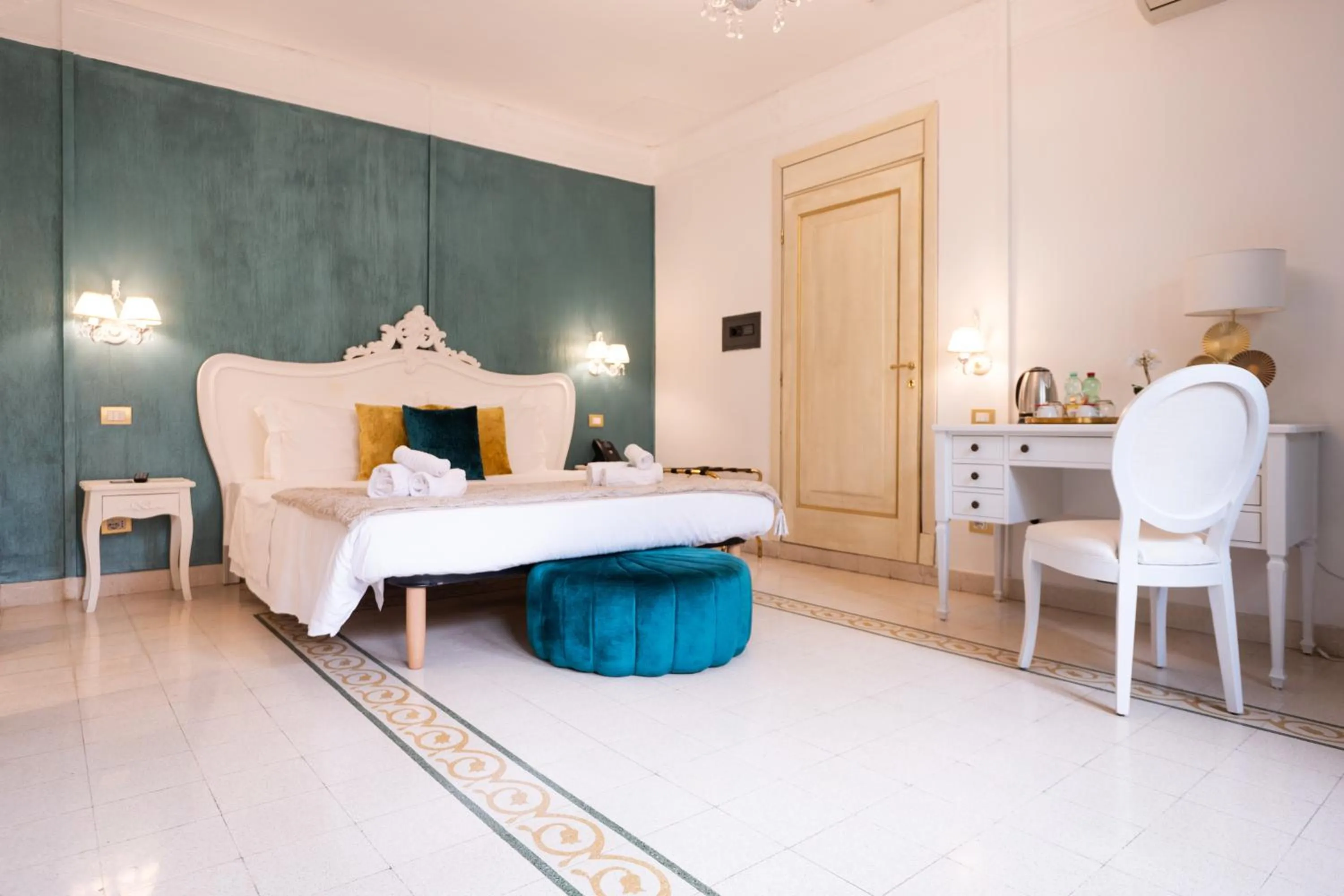 Bed in Contessa Arrivabene Antica Dimora