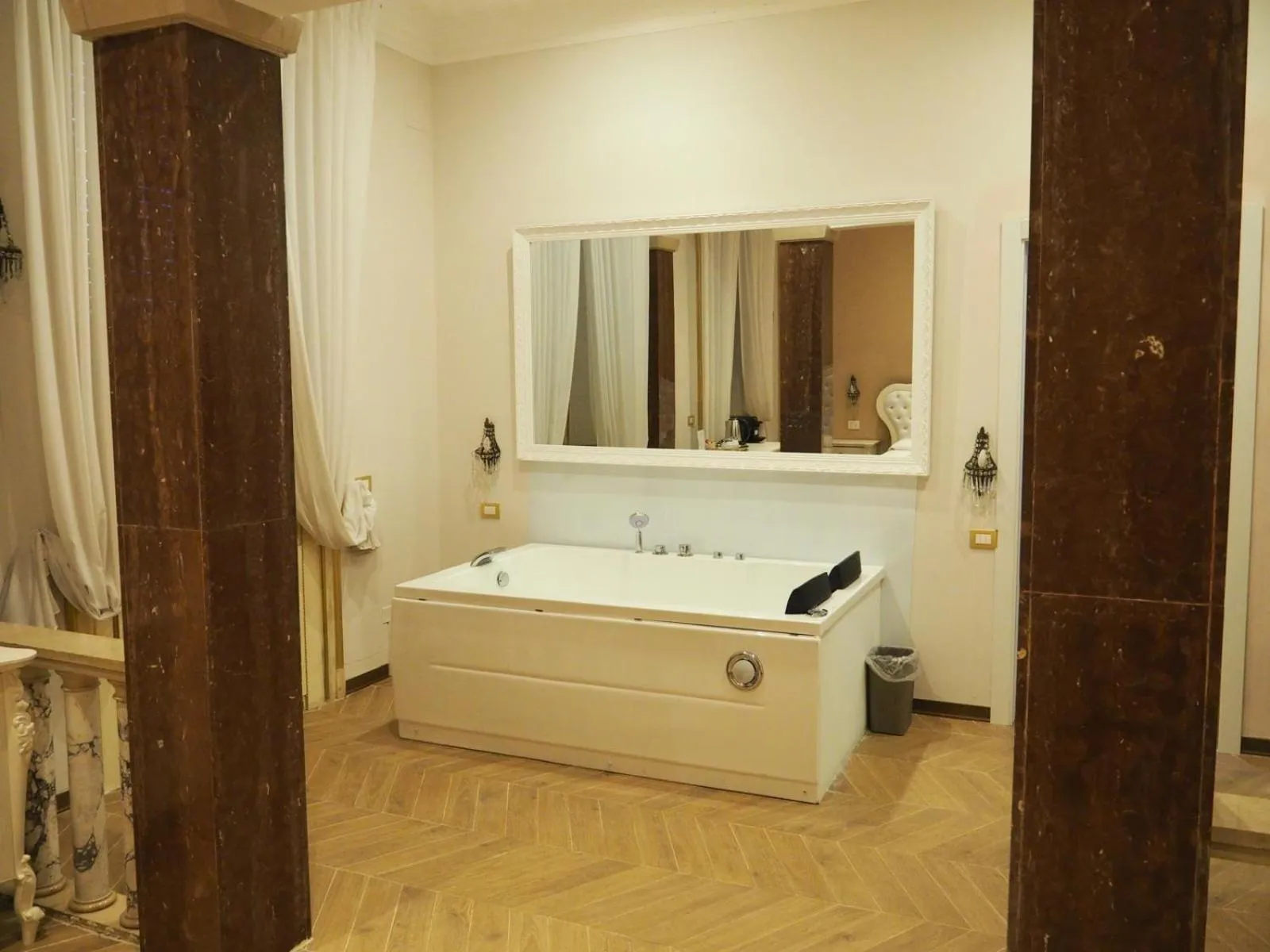 Hot Tub in Contessa Arrivabene Antica Dimora