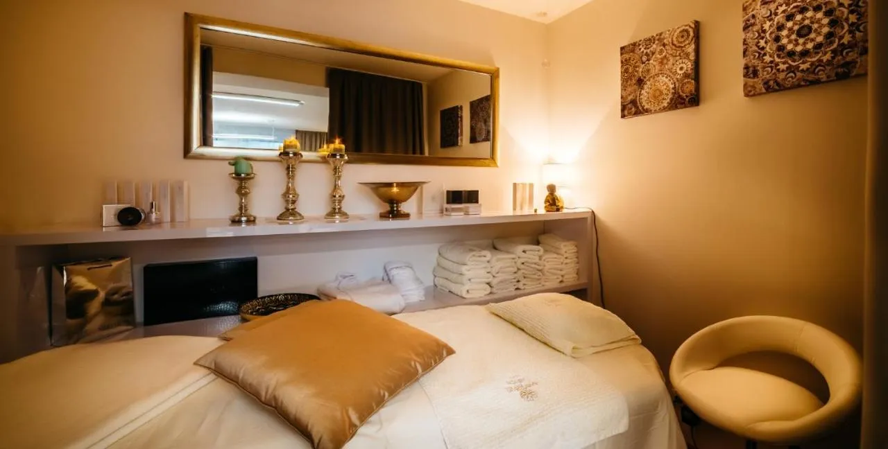 Bed in Maximus Resort