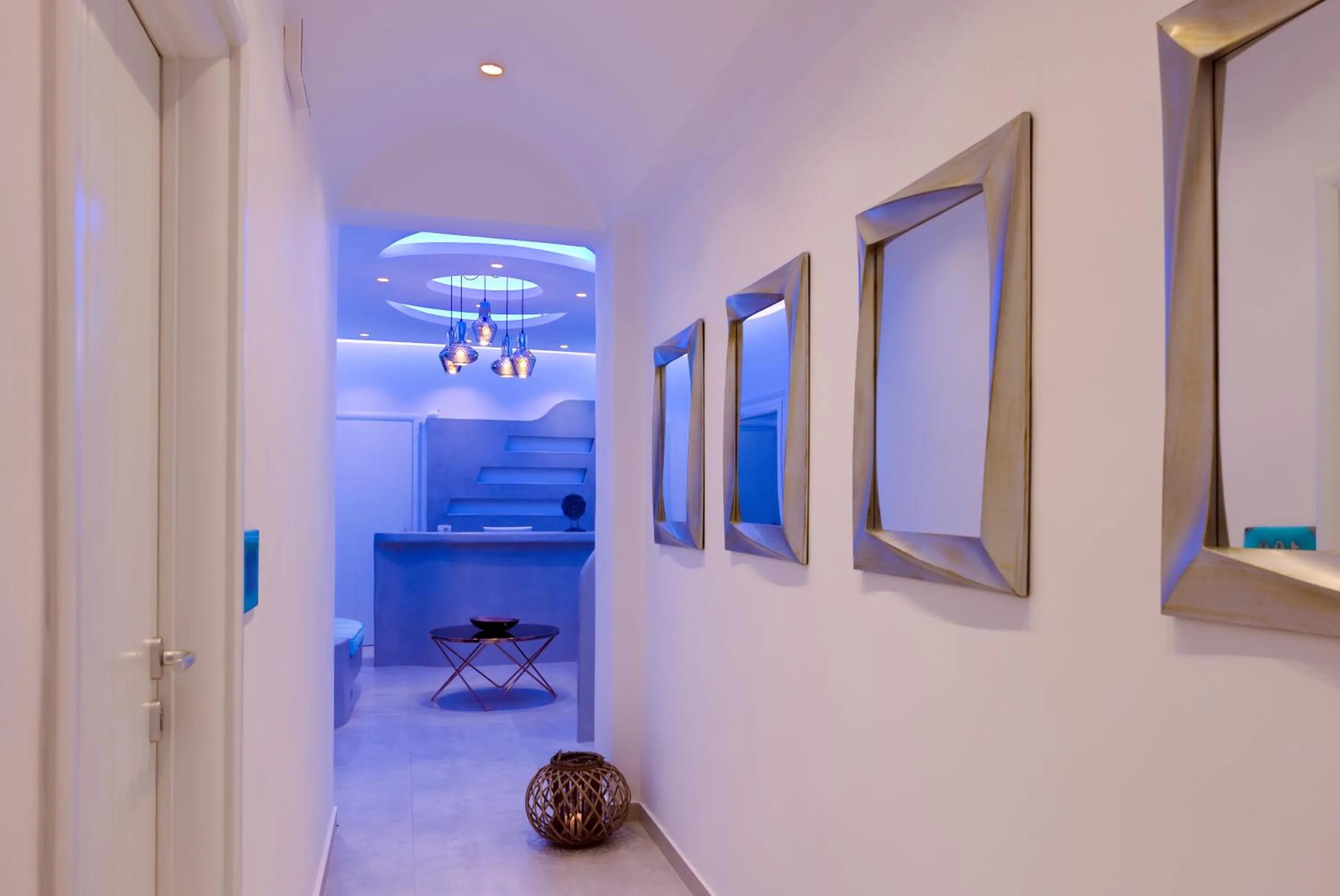 Lobby or reception in Emerald Collection Suites