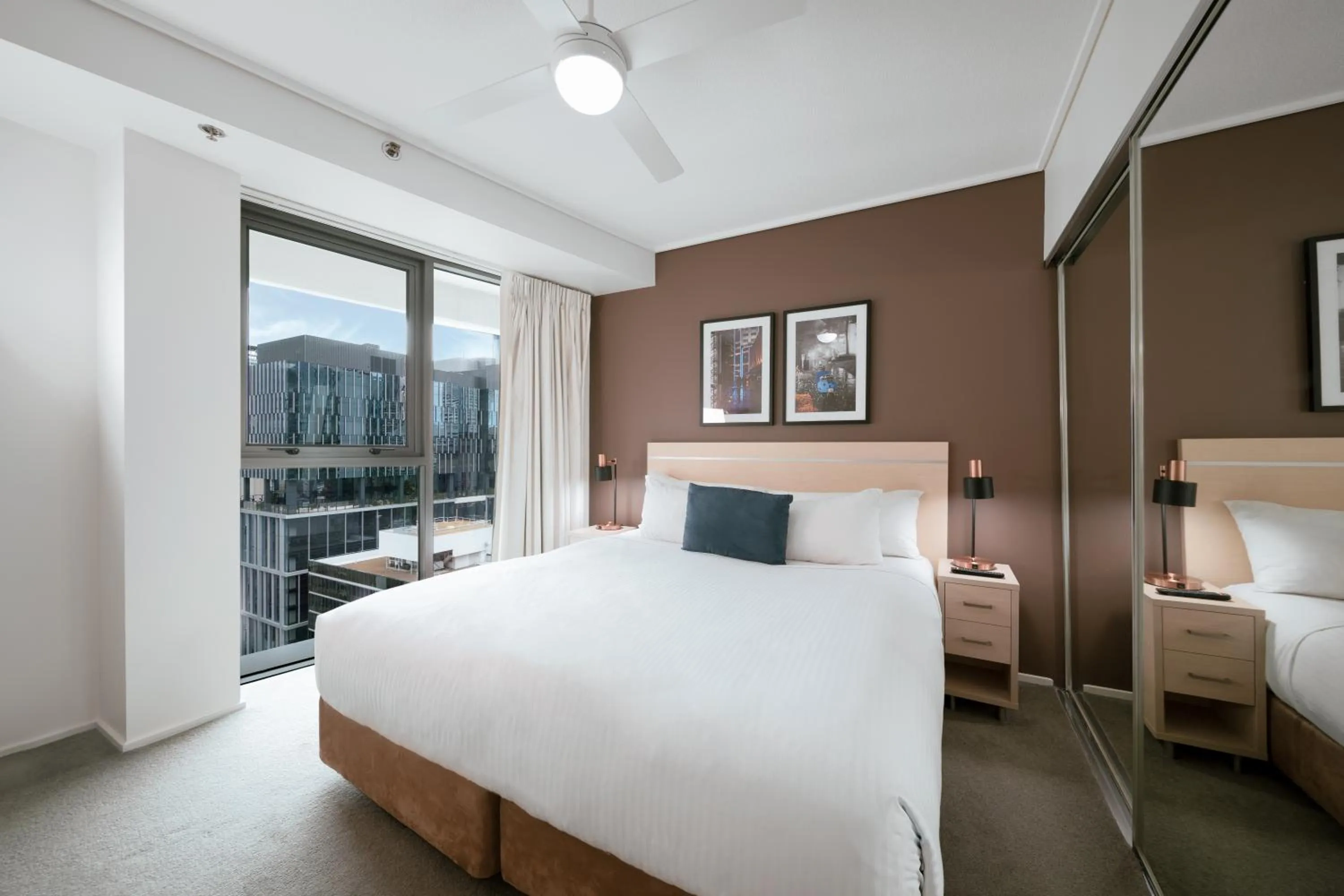 Bed in Oaks Brisbane on Felix Suites