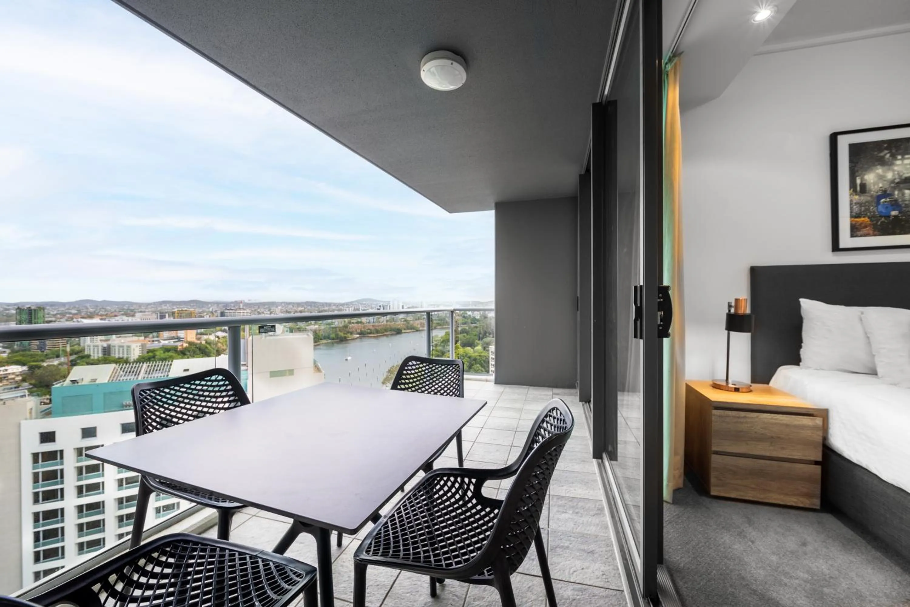 Balcony/Terrace, Bed in Oaks Brisbane on Felix Suites