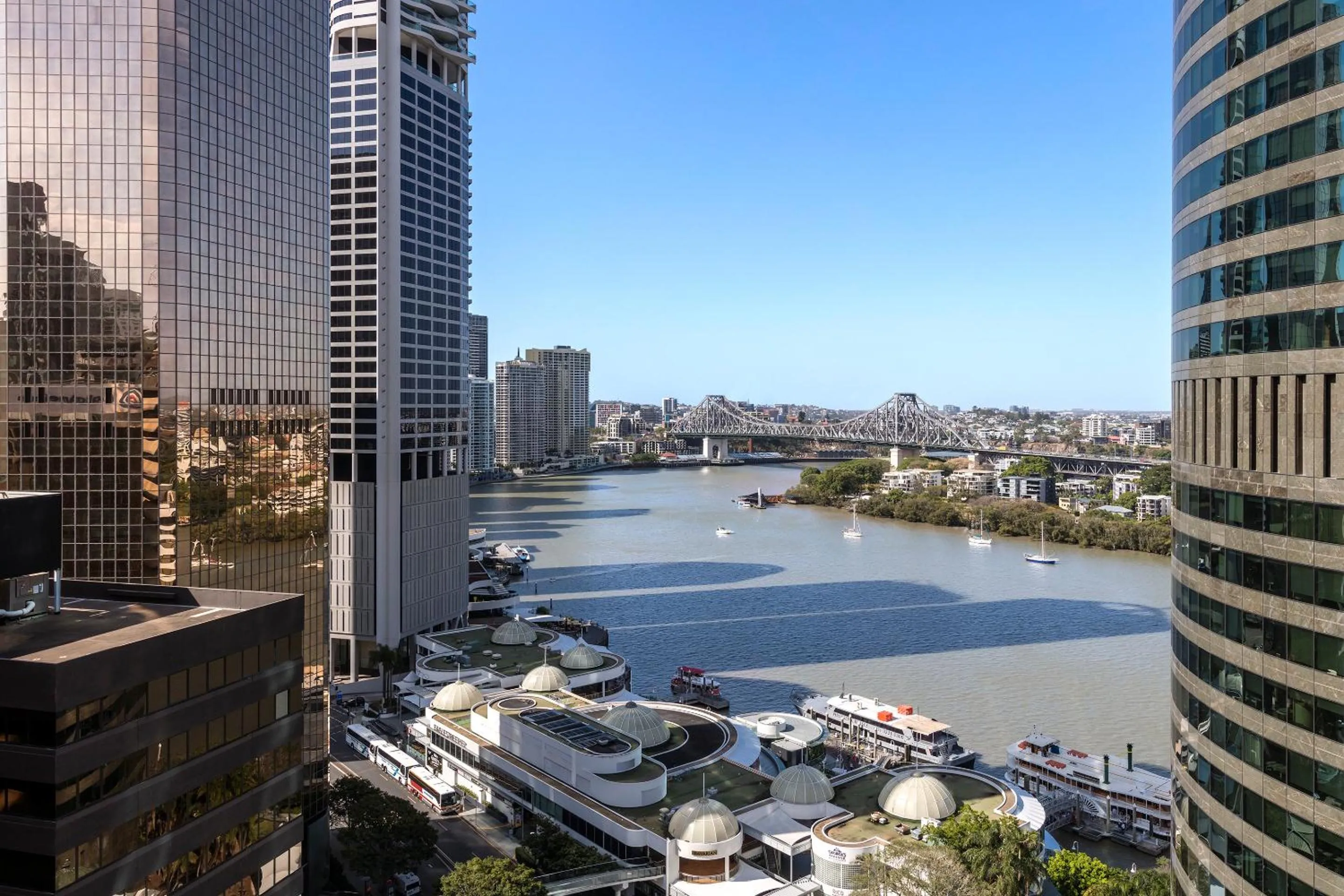 River view in Oaks Brisbane on Felix Suites