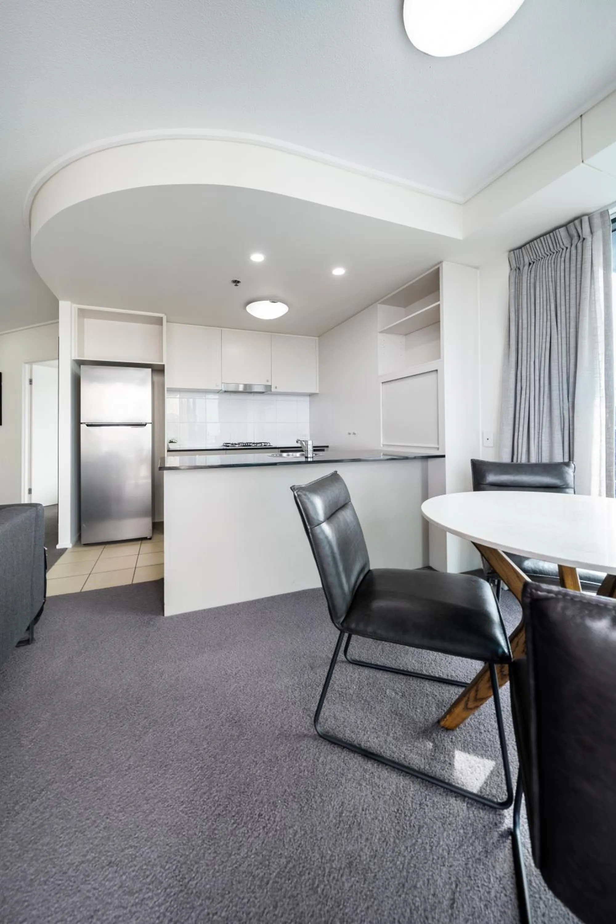 Kitchen or kitchenette in Oaks Brisbane on Felix Suites