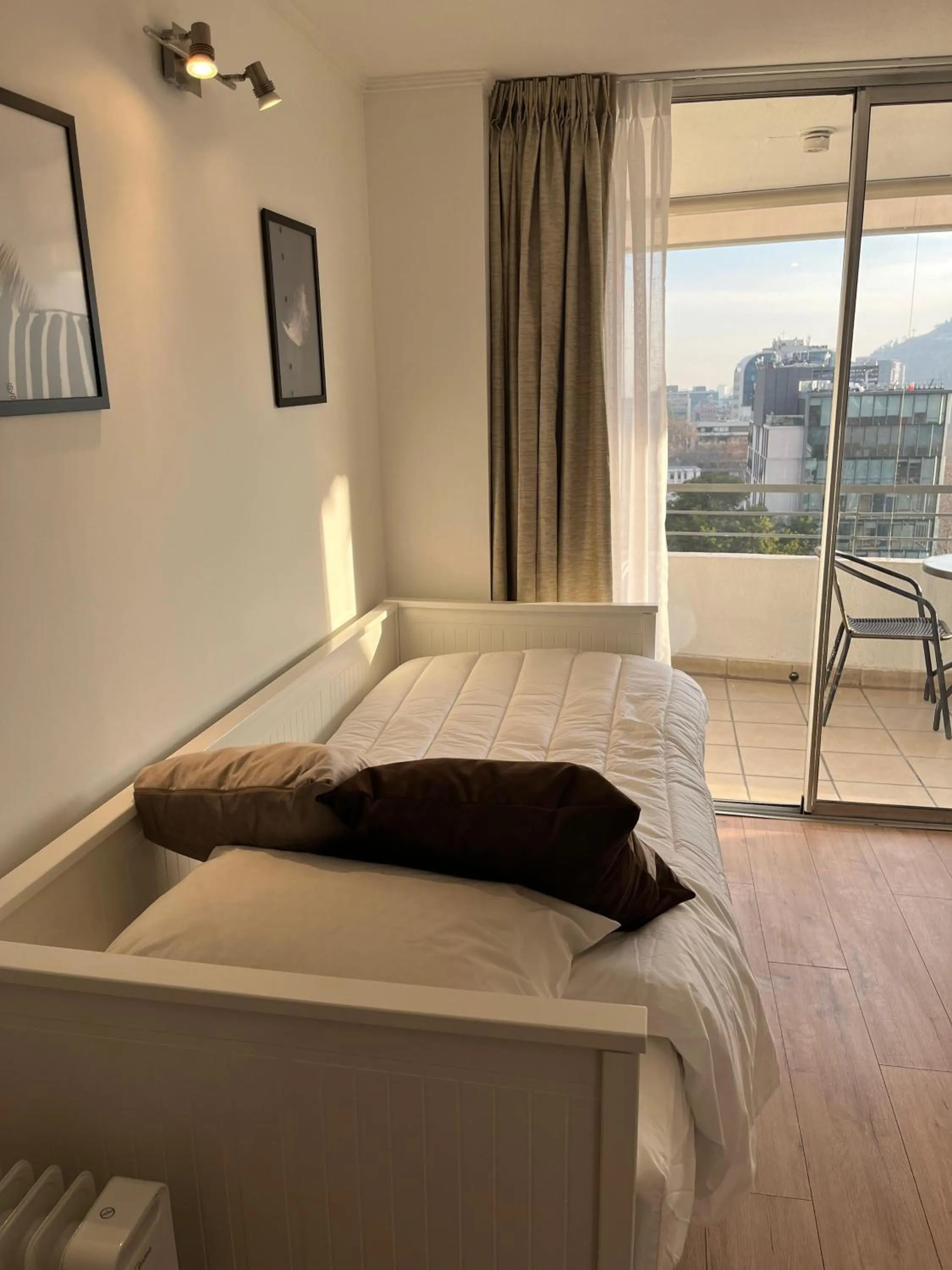 Natural landscape, Bed in Apart Lyon Suite