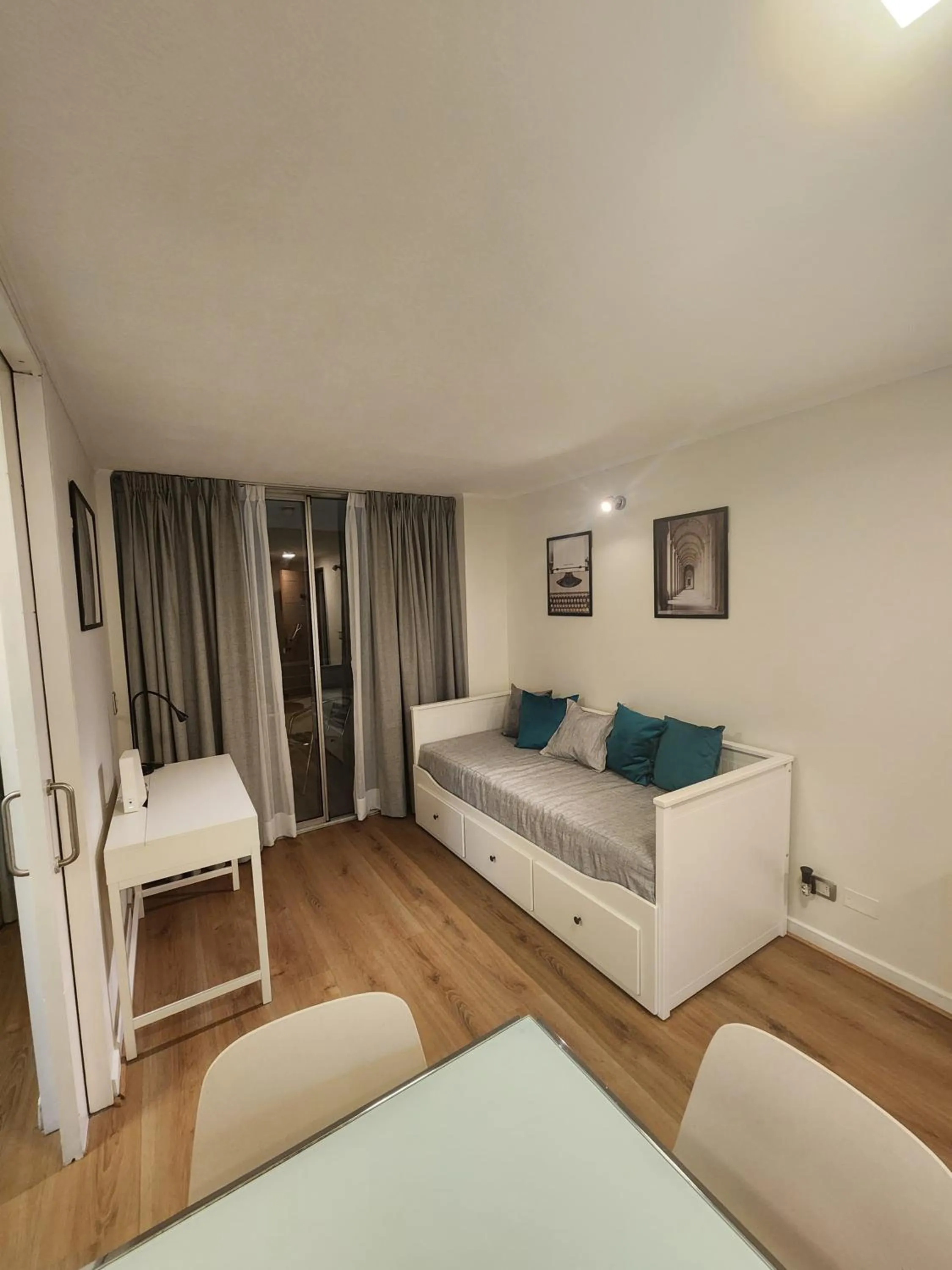 Bed in Apart Lyon Suite