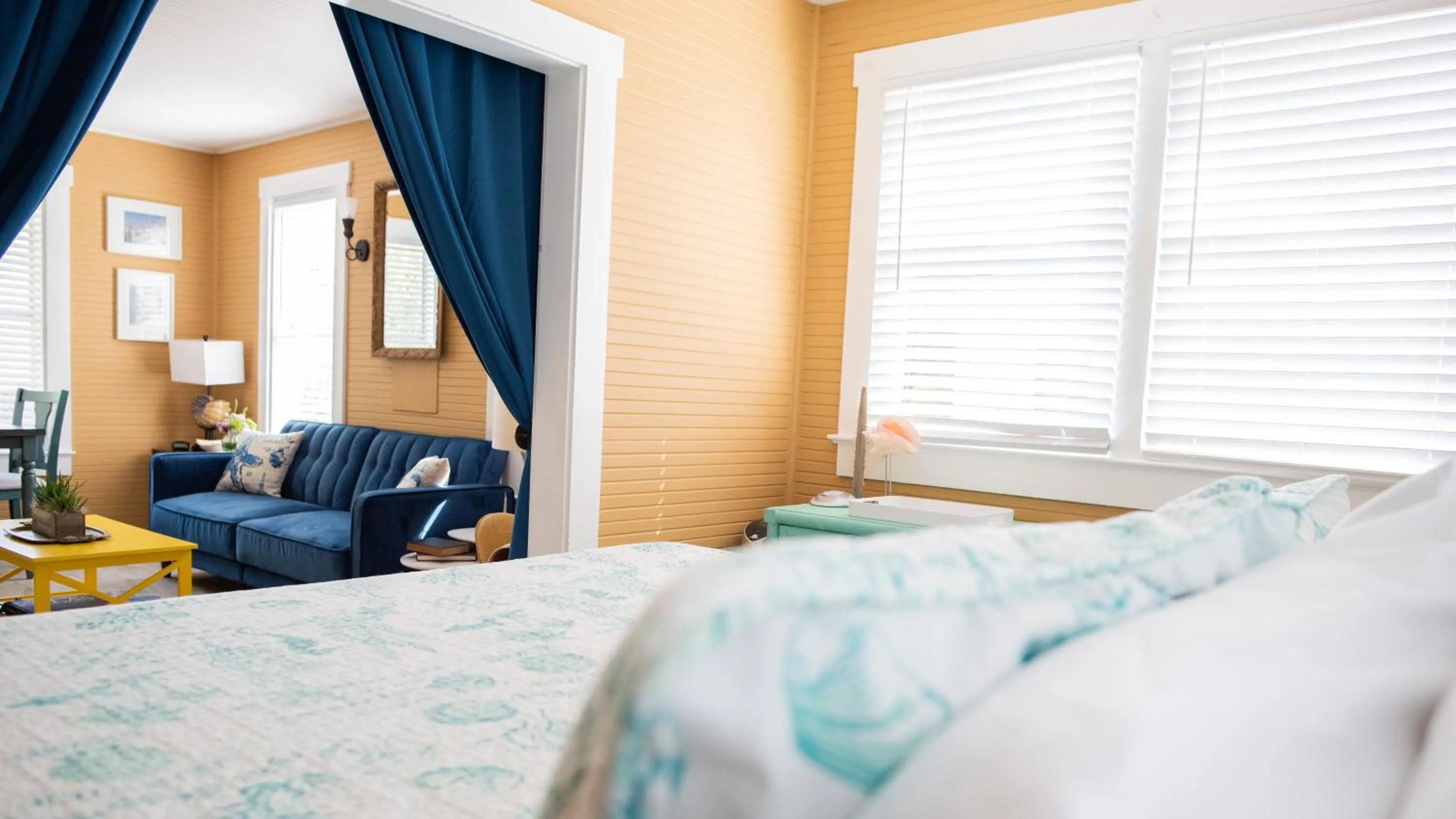 Bed in Meranova Guest Inn