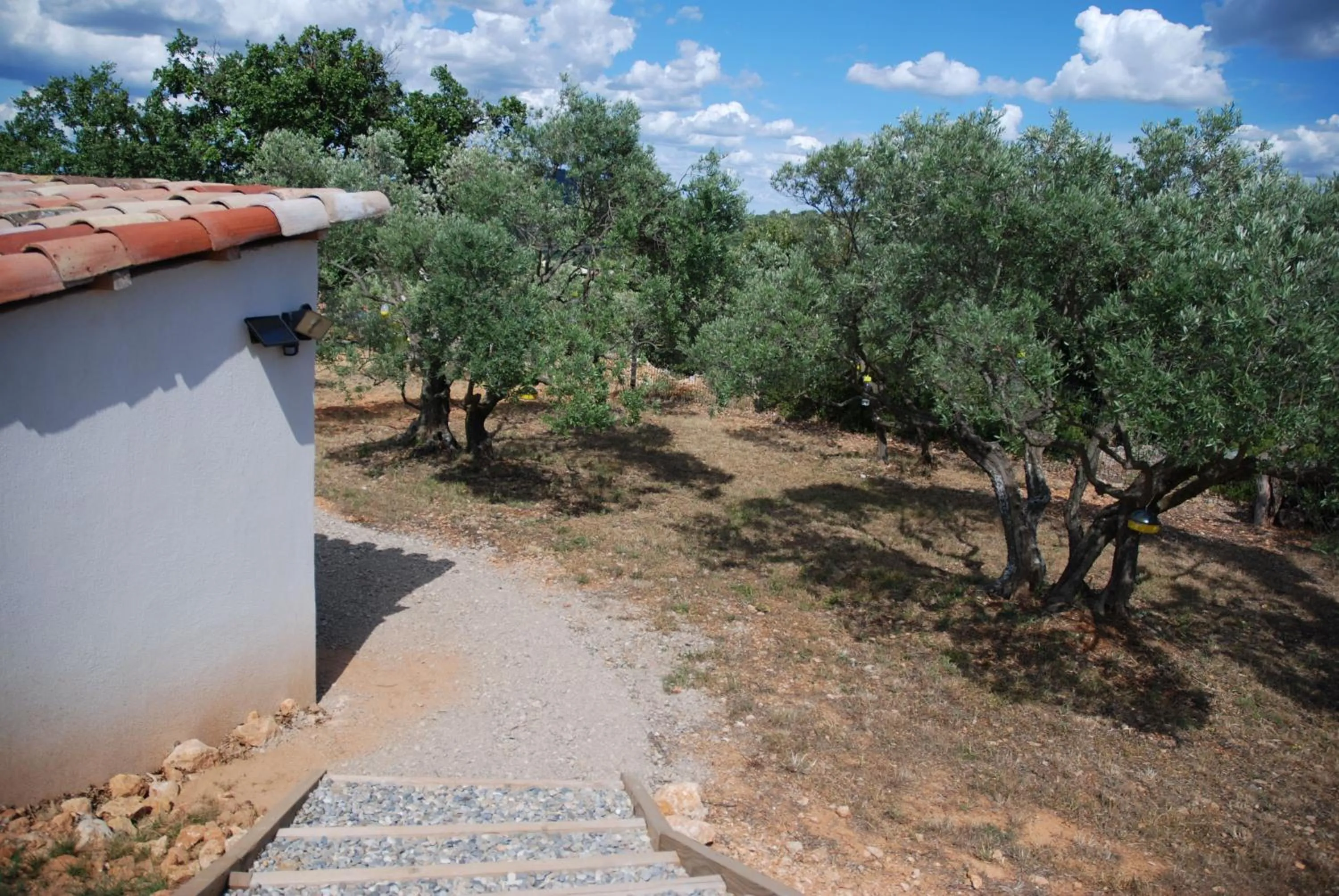 Property building in Villa Otilia-Bed and Breakfast-Chambres d'hôtes en Provence