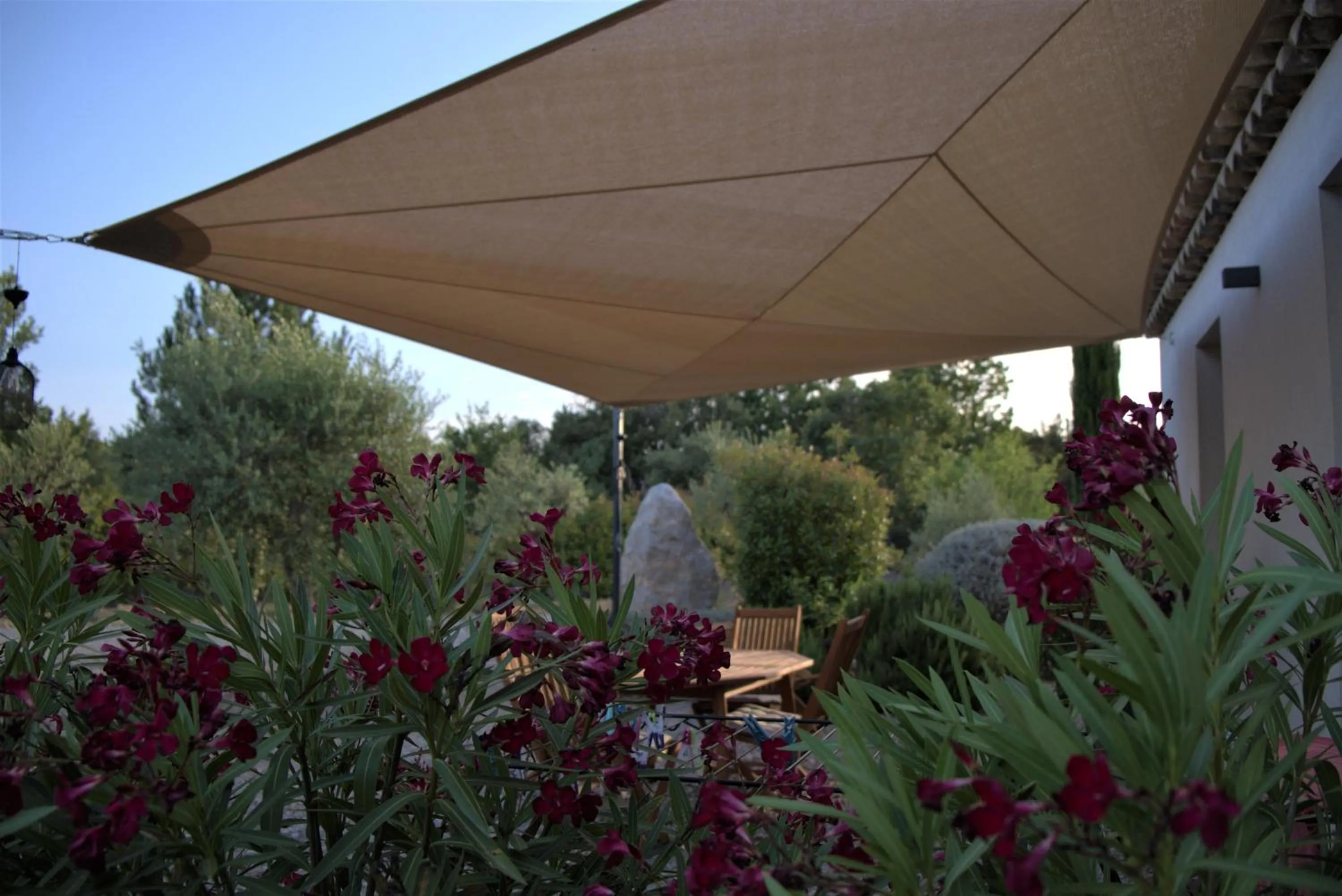 Property building in Villa Otilia-Bed and Breakfast-Chambres d'hôtes en Provence