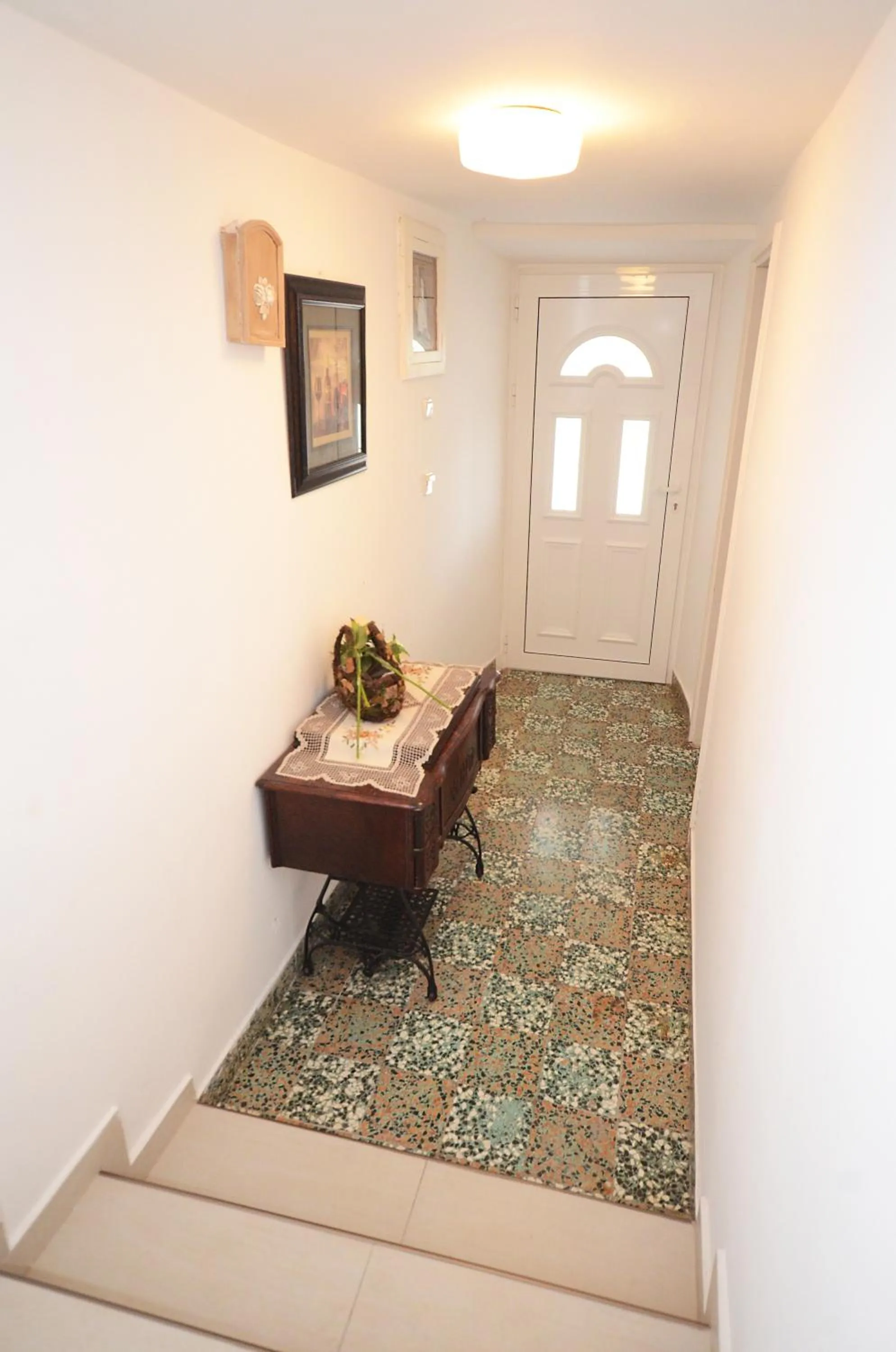 Apartment in Stone House Dragutinovic