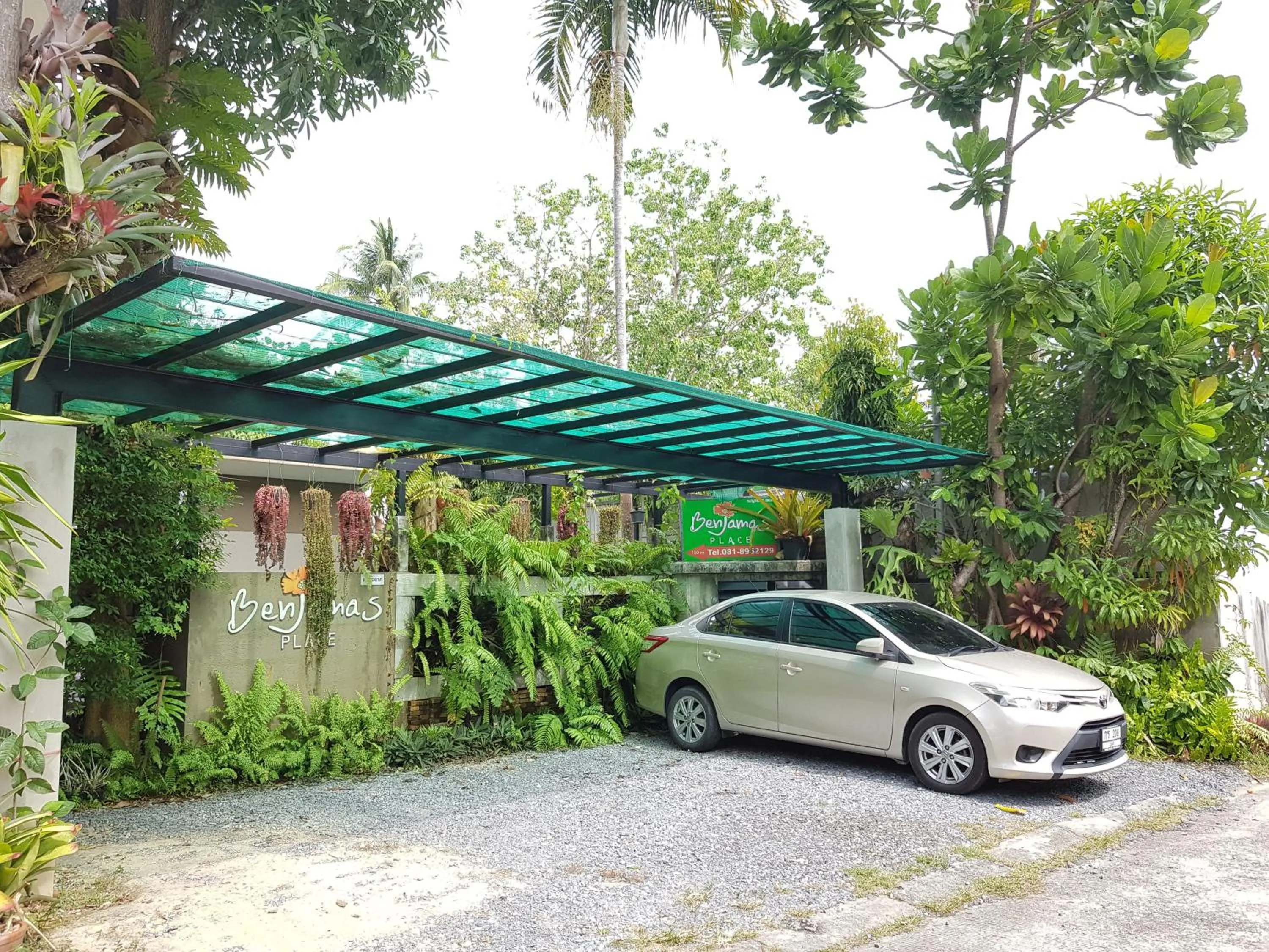 Parking in Benjamas Place