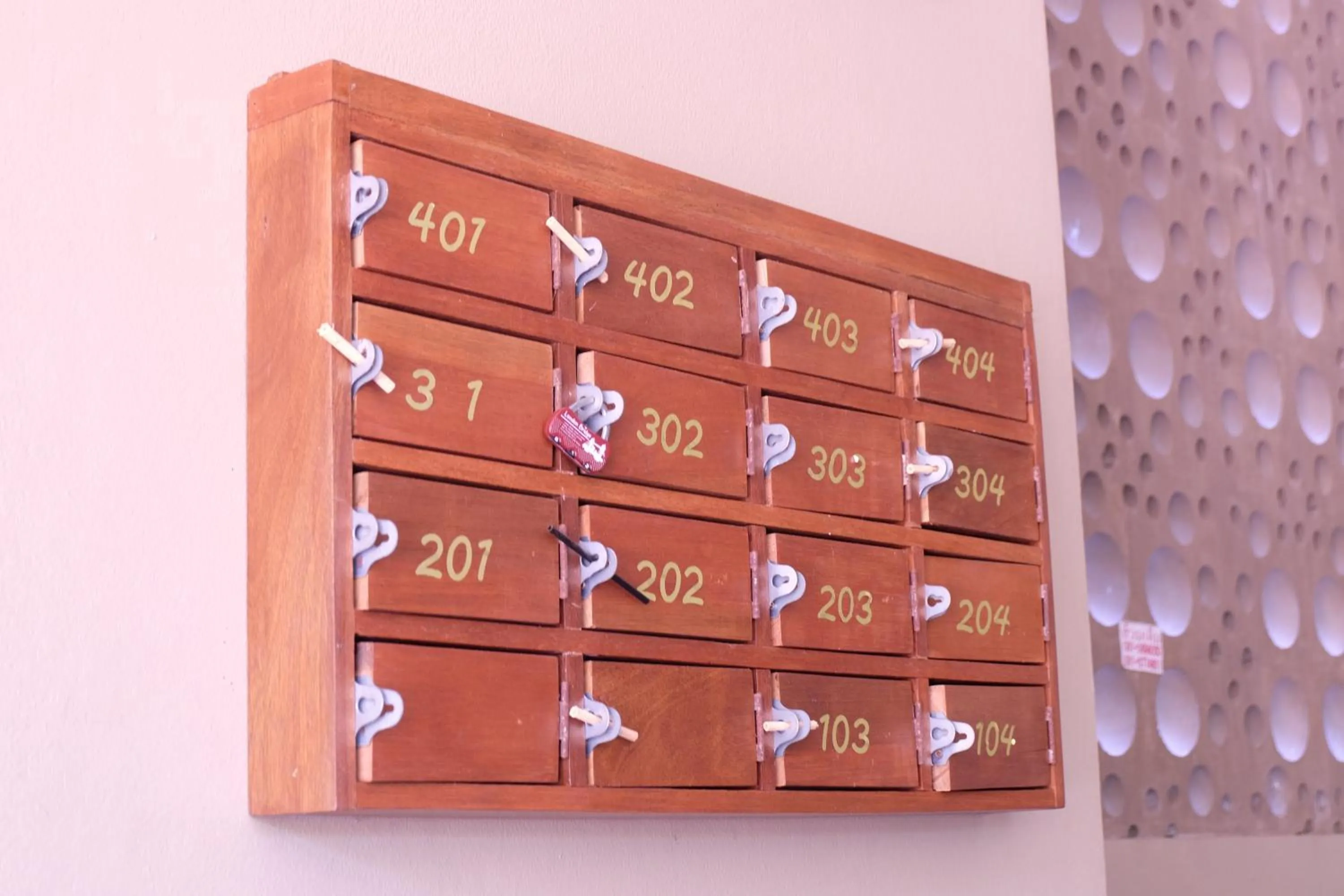 Text overlay in Benjamas Place