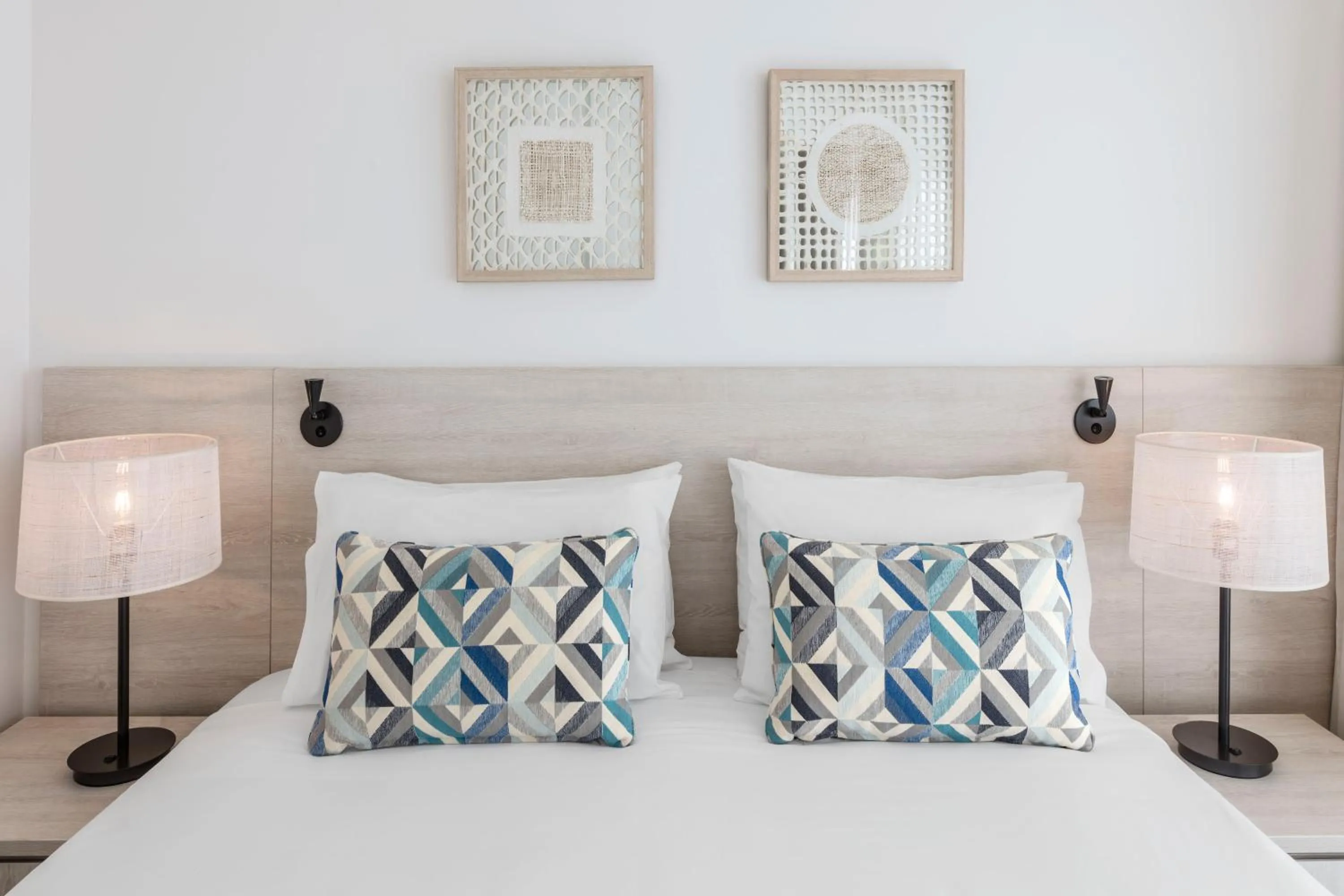 Decorative detail, Bed in Oaks Glenelg Liberty Suites