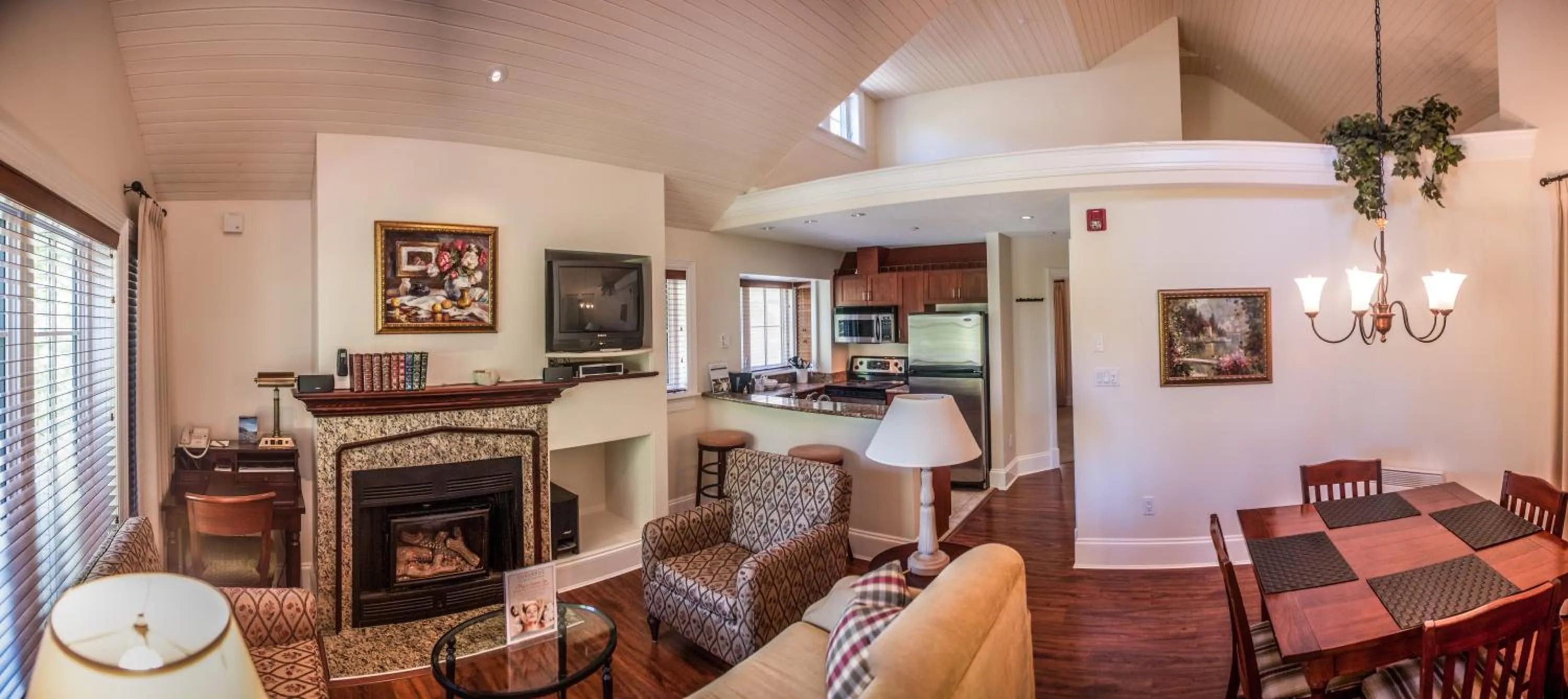 Coffee/tea facilities in Poets Cove Resort & Spa