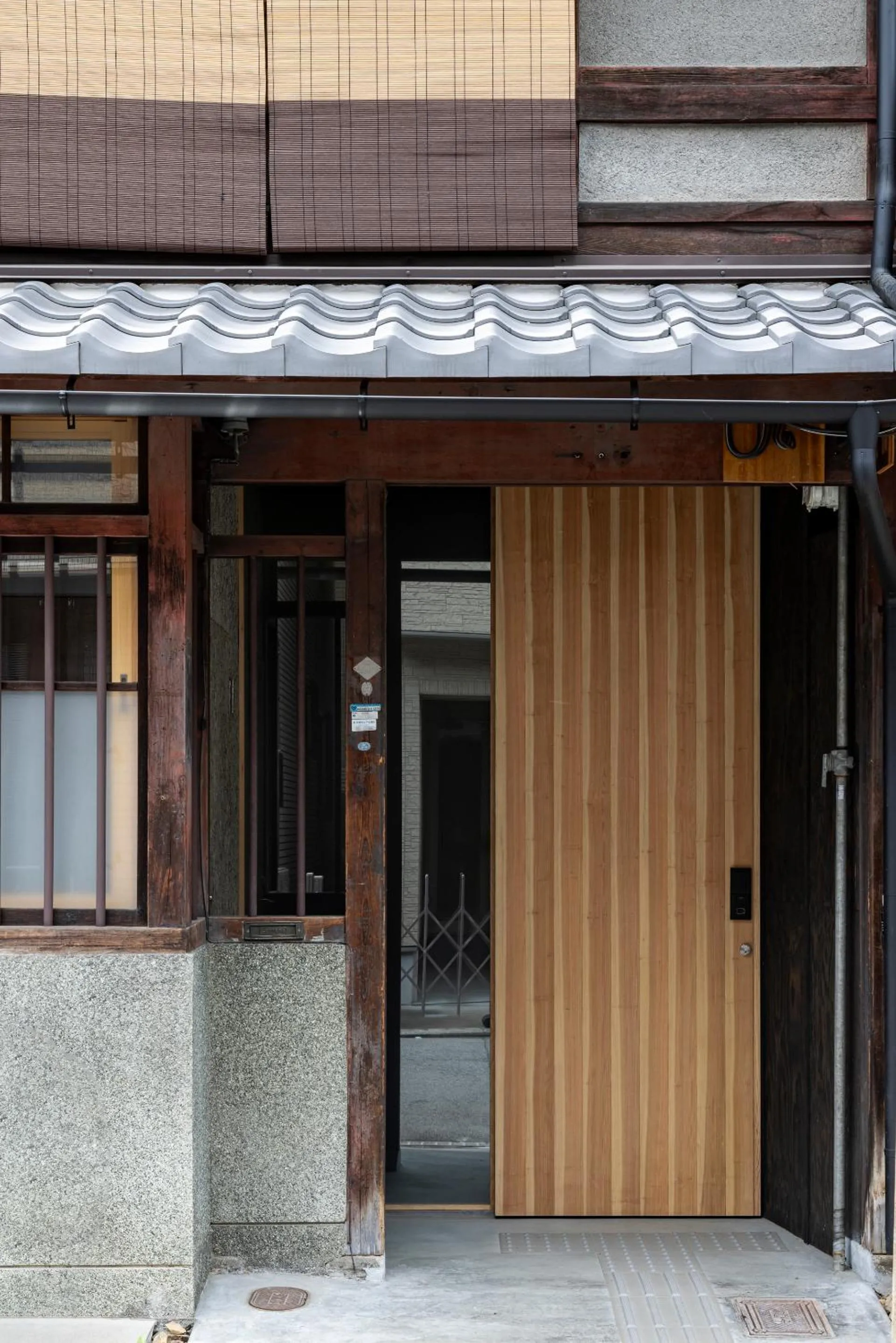 Facade/entrance in Machiya Hotel YANAGI