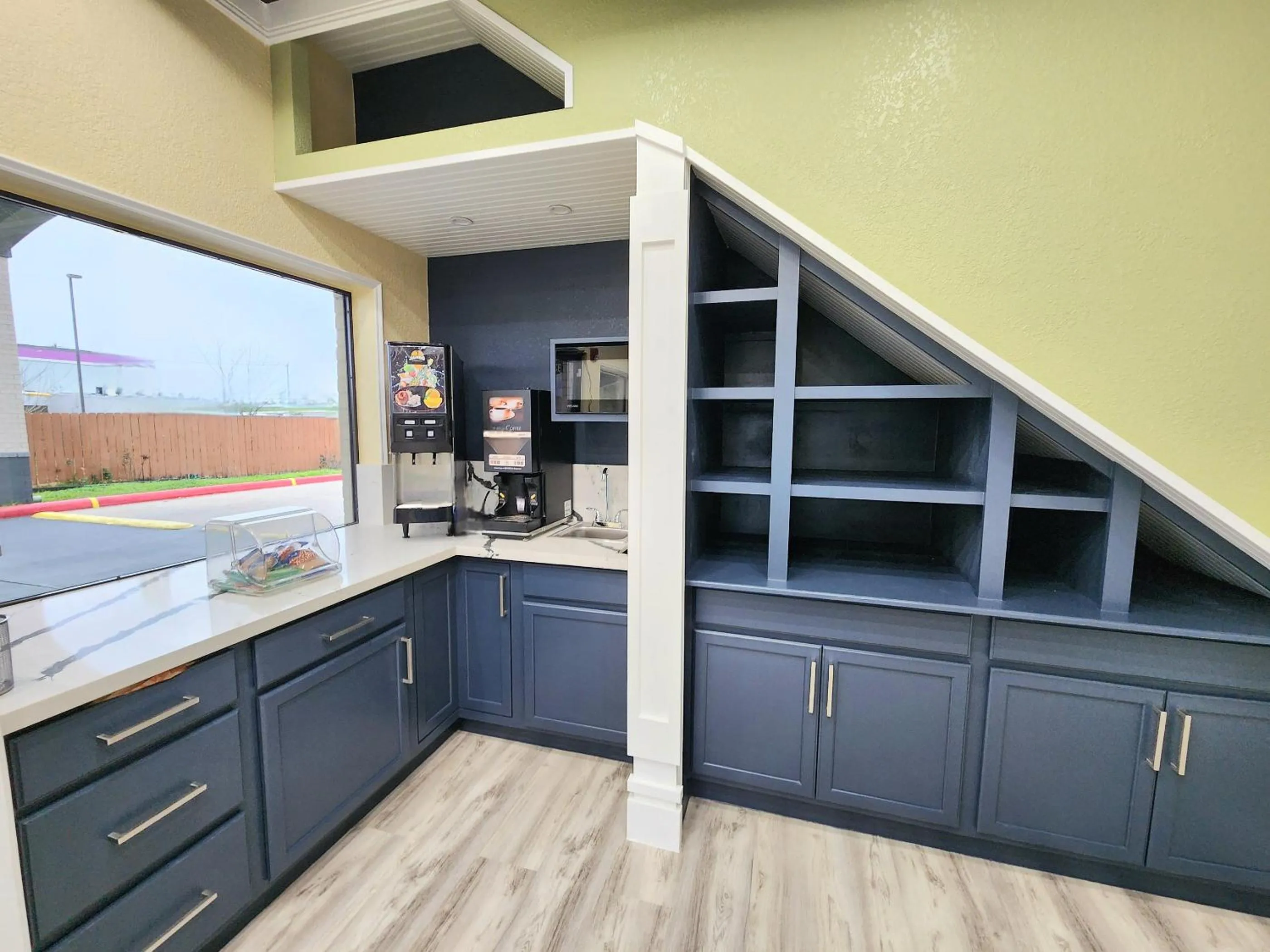 Breakfast in Days Inn by Wyndham Dickinson TX