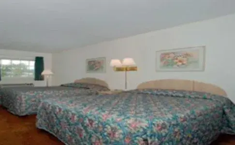 Double Room with Two Double Beds - Non-Smoking in Heritage Inn Mansfield Double Room with Two Double Beds - Non-Smoking in Heritage Inn Mansfield