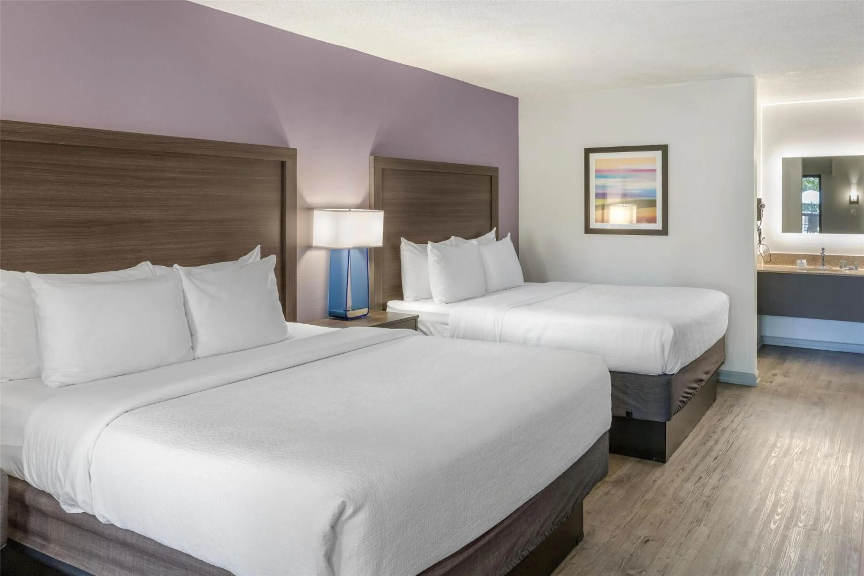 Bedroom, Bed in Best Western Hickory