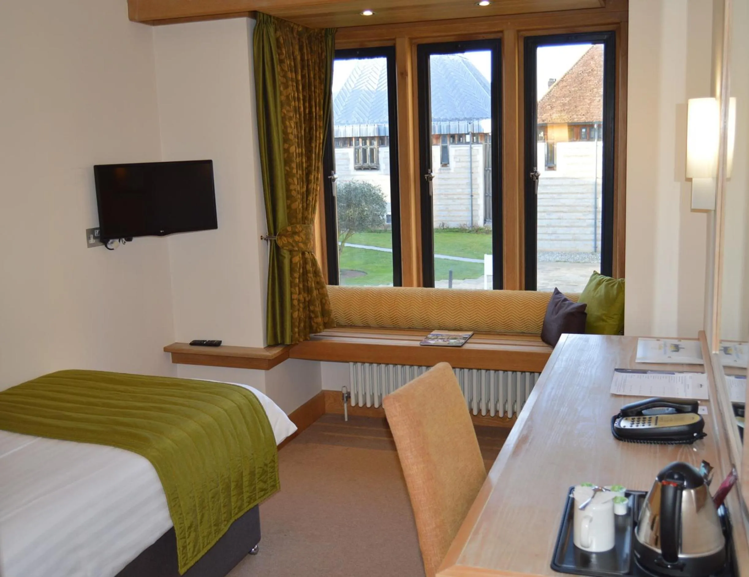 Bed in Canterbury Cathedral Lodge