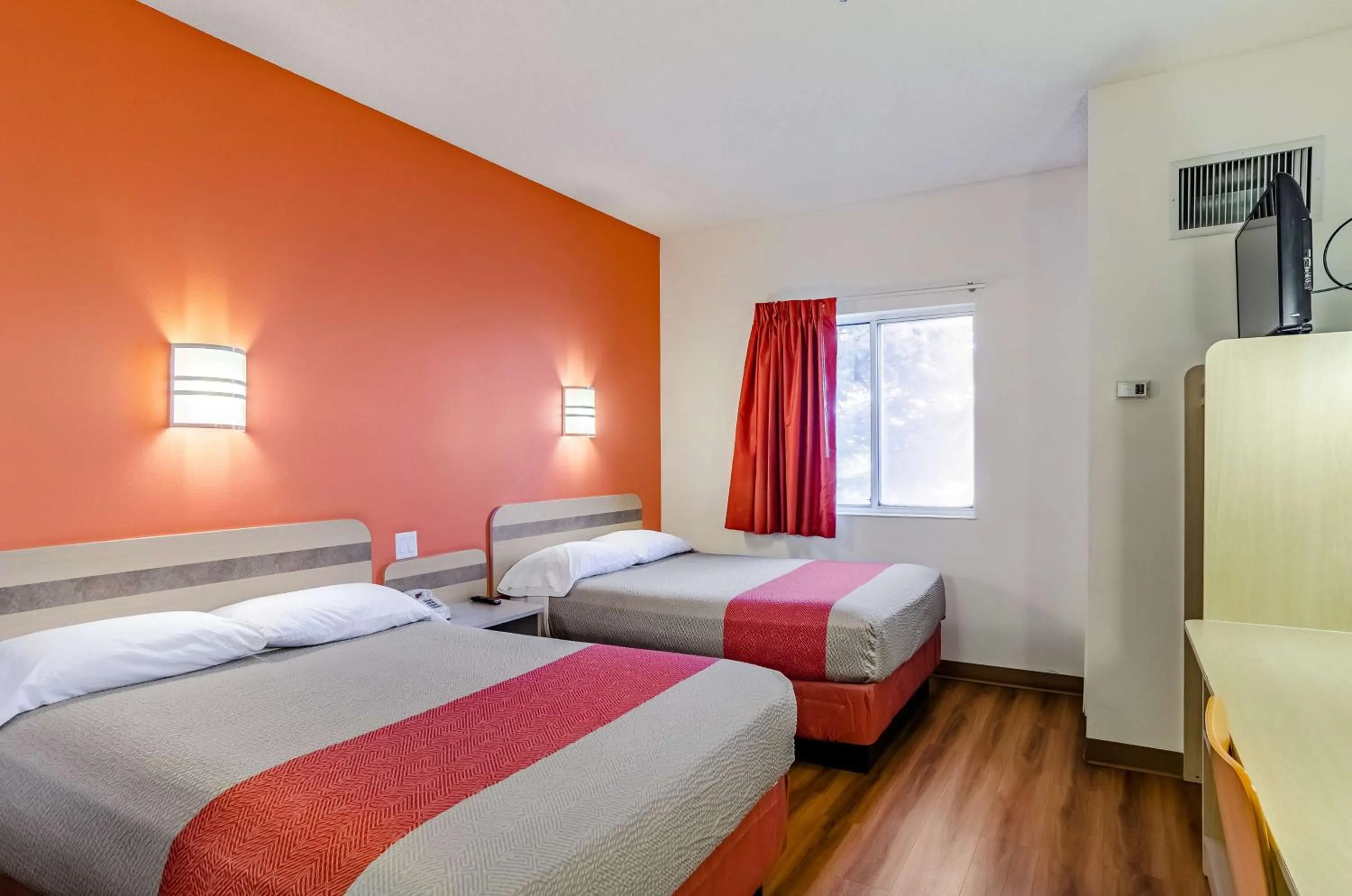 Bedroom, Bed in Motel 6-Sidney, NE