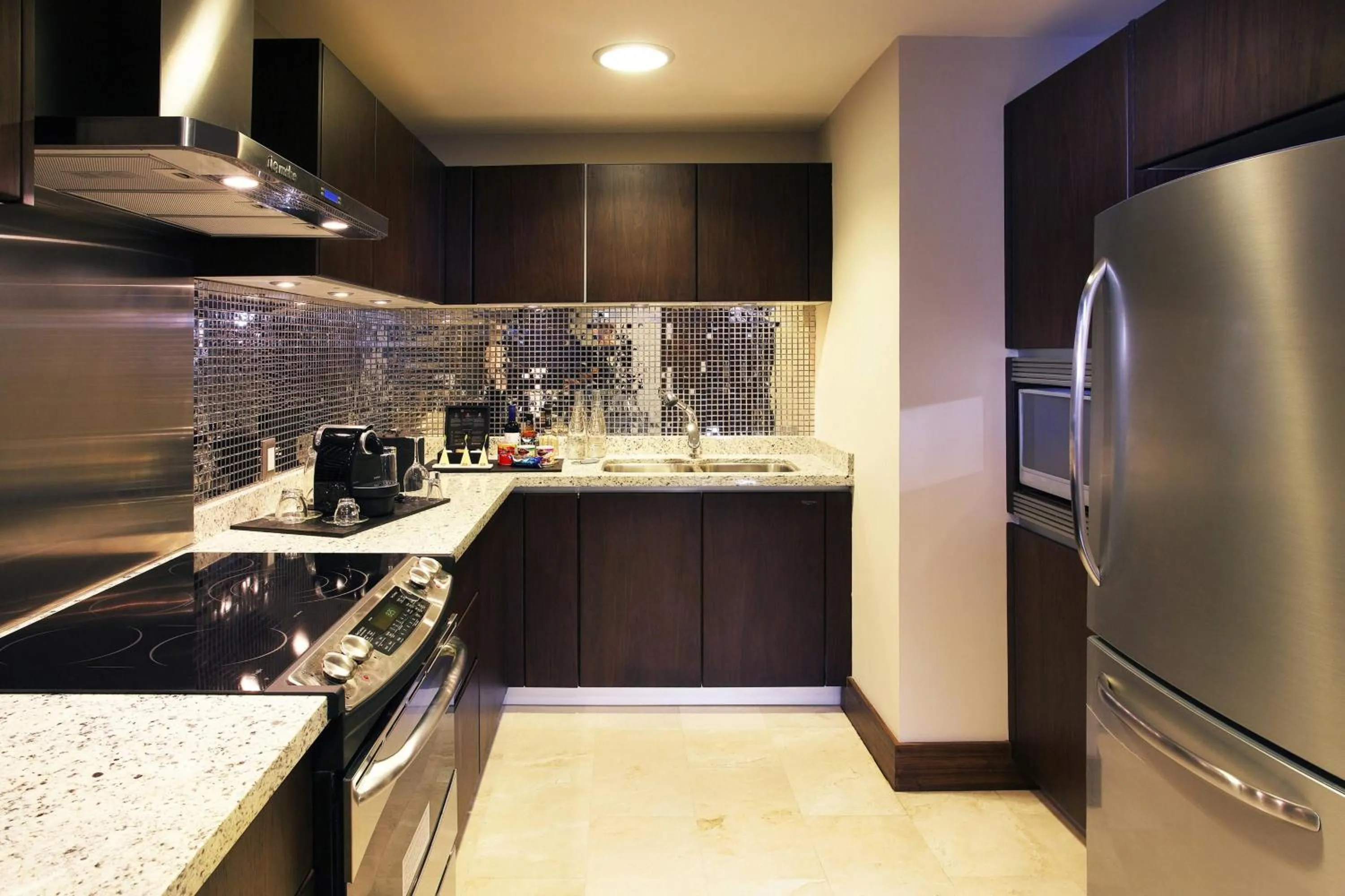 Kitchen or kitchenette in JW Marriott Hotel Mexico City Santa Fe
