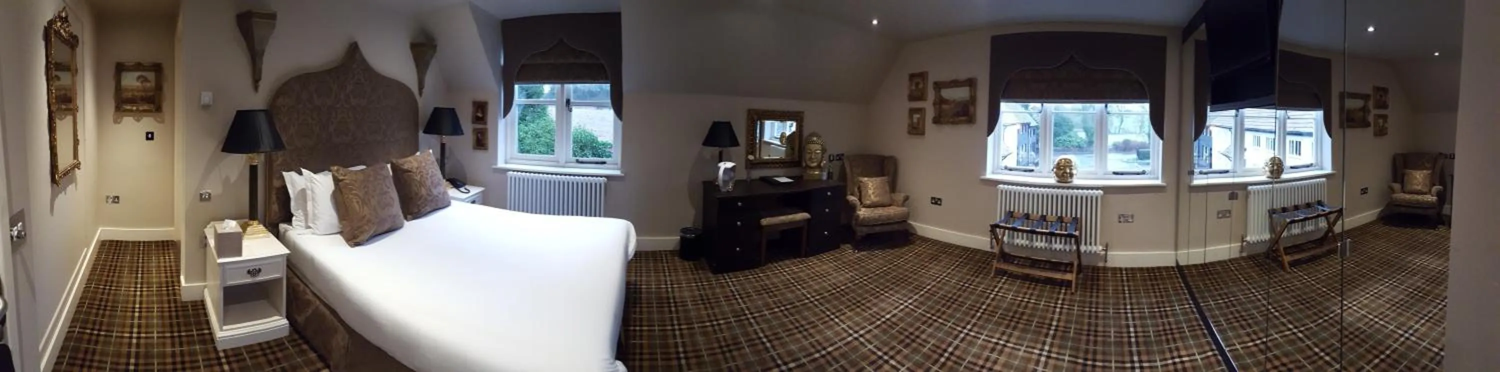 Bedroom in The White Hart