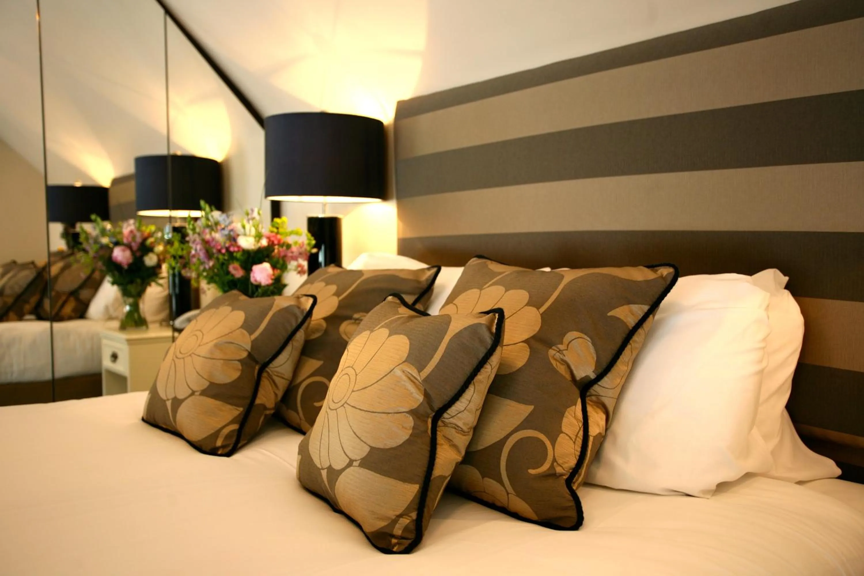 Bedroom, Bed in The White Hart