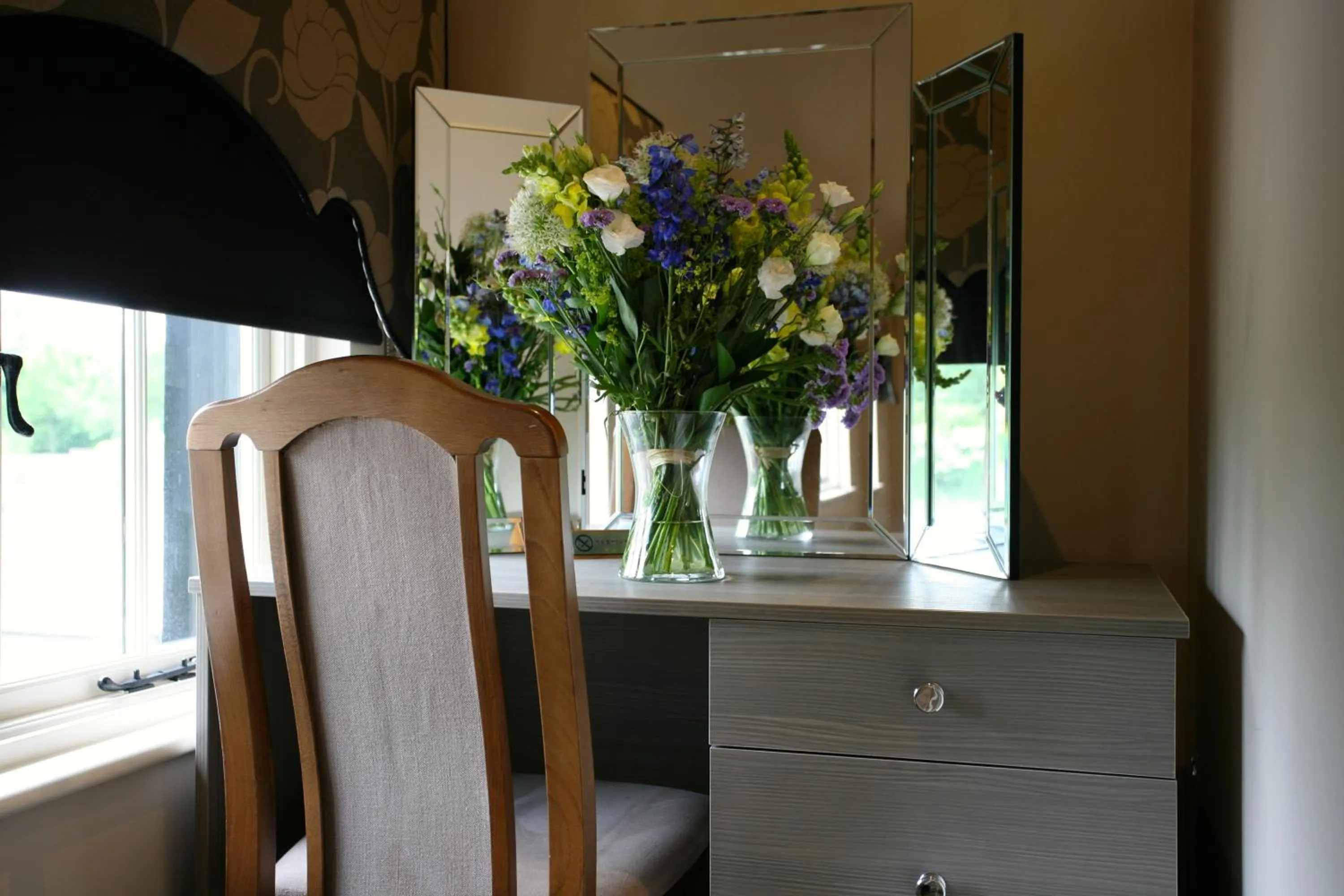 Bedroom in The White Hart